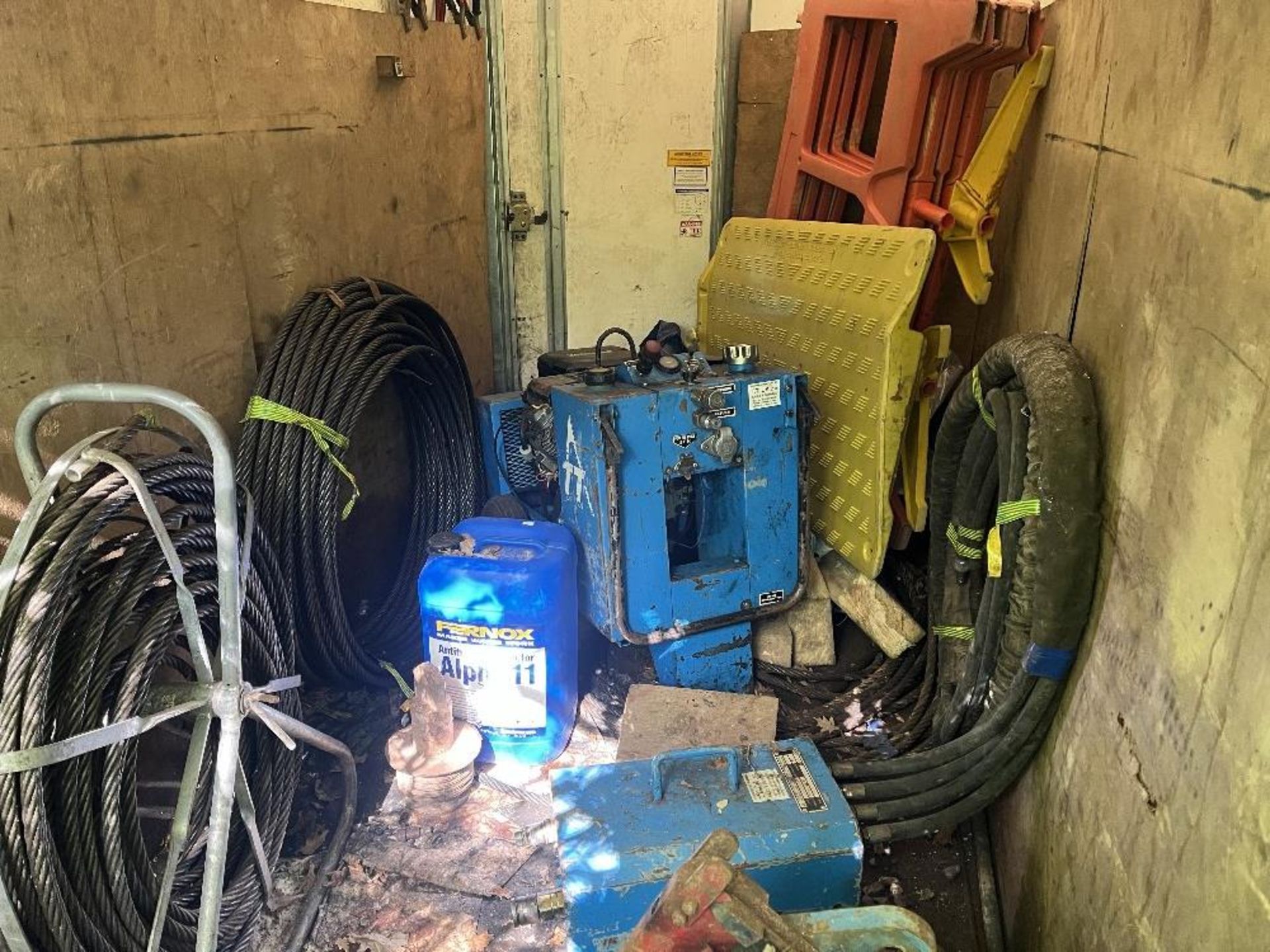 Ifor Williams twin axle box trailer complete with T.T.UK pipe bursting equipment - Image 15 of 20