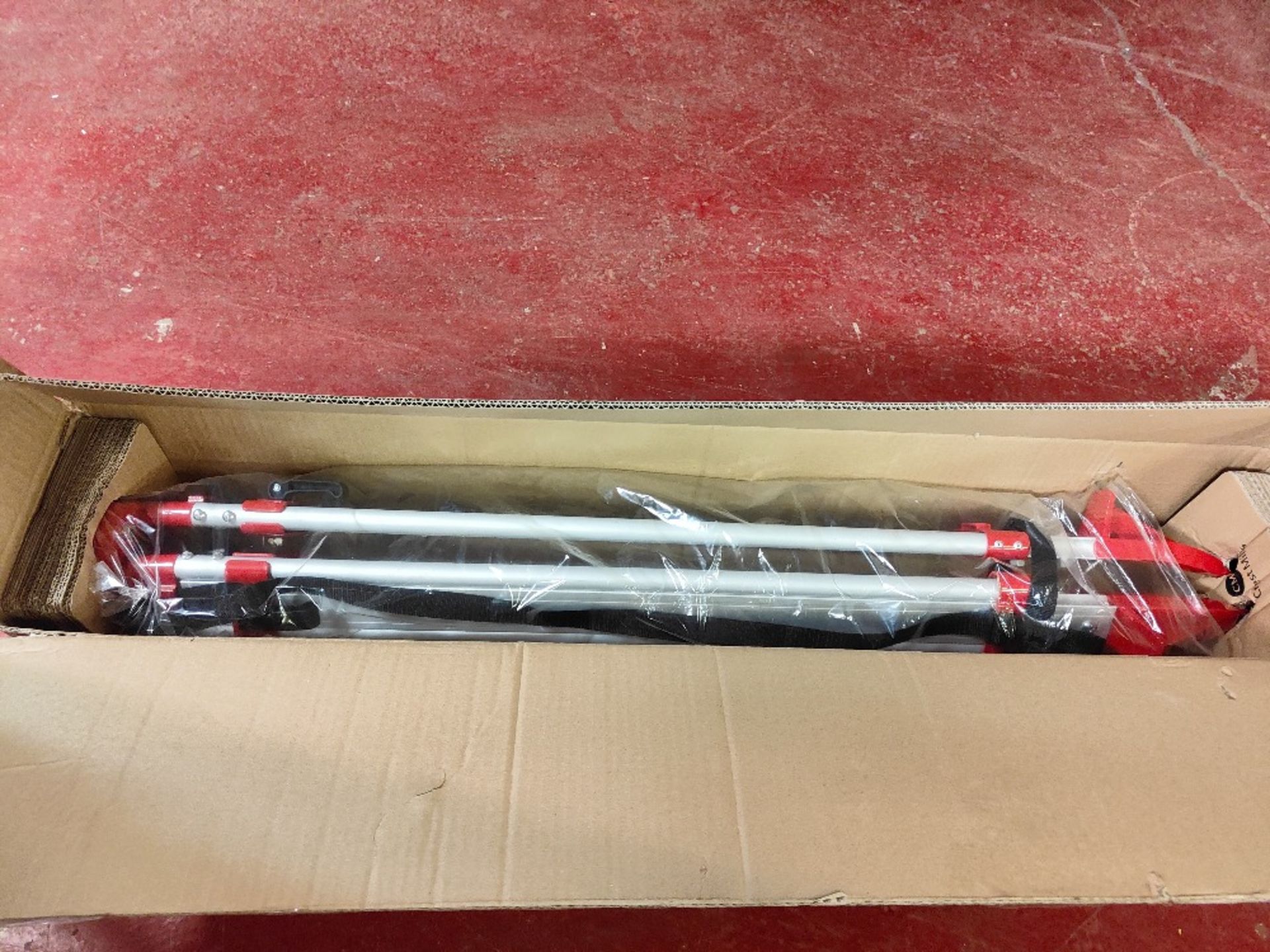 Aluminium tripod - Image 2 of 2