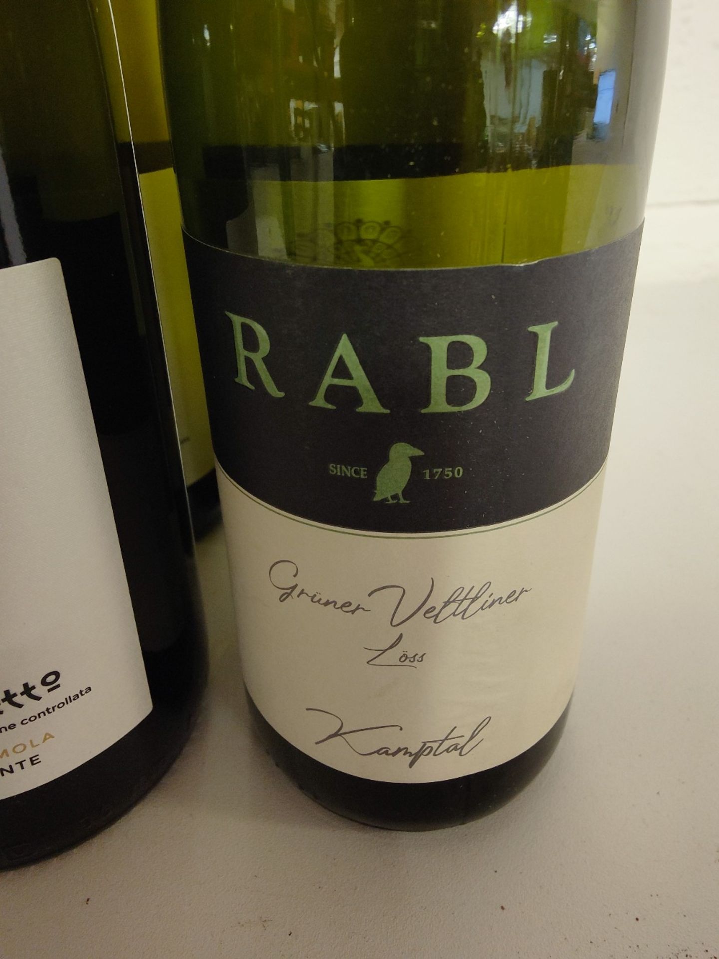 (12) Bottles of wine to include: - Image 5 of 5