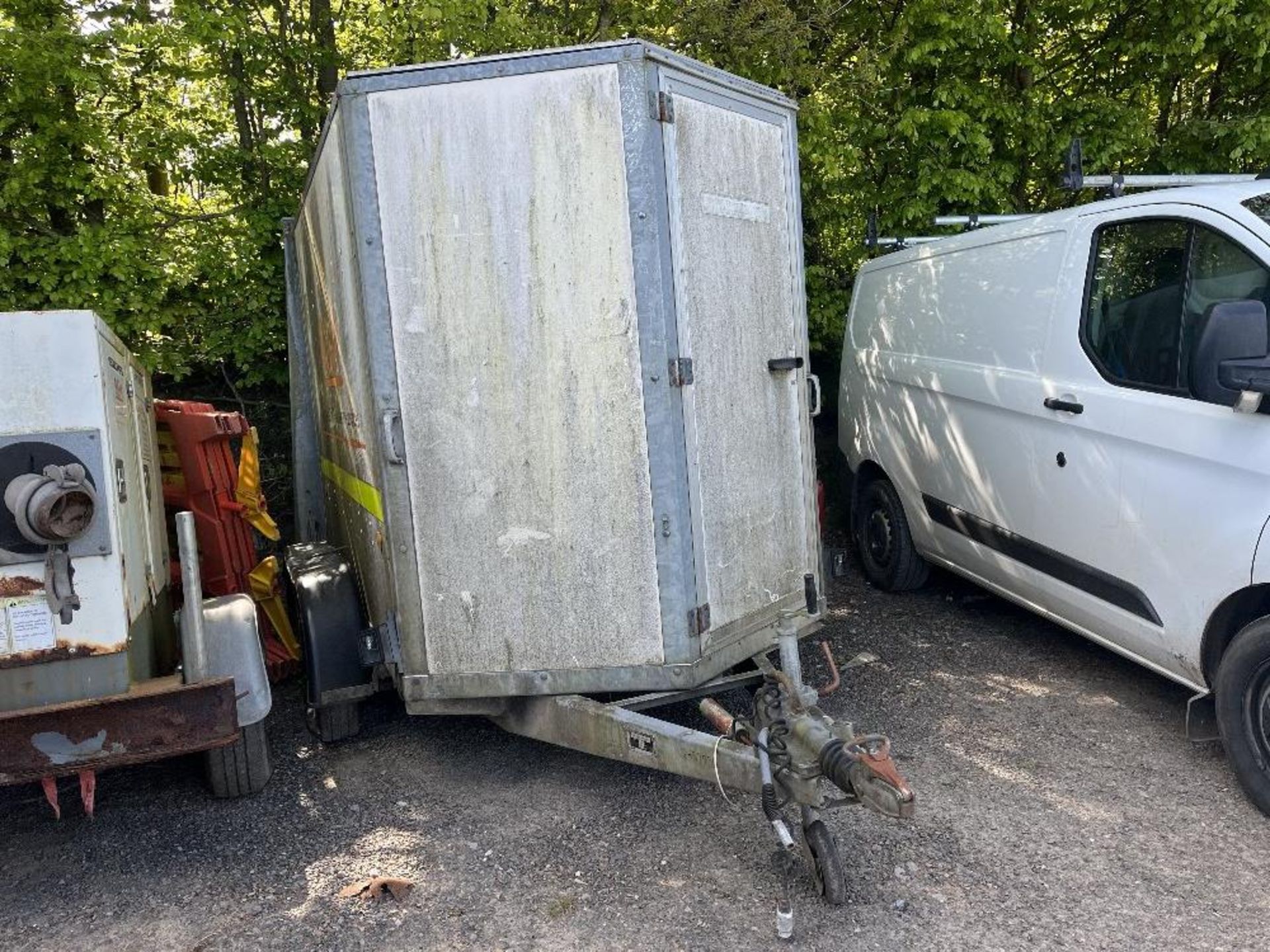 Ifor Williams twin axle box trailer complete with T.T.UK pipe bursting equipment - Image 2 of 20