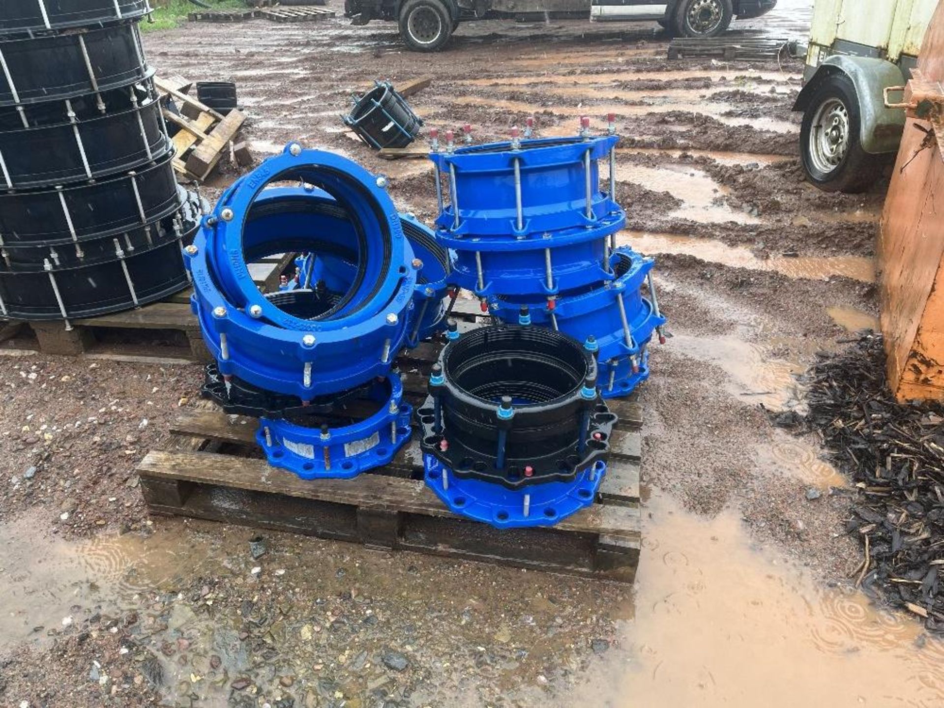 Quantity of assorted sized stepped coupling, maxfit coupling & various other coupling products - Image 3 of 10