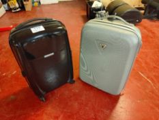 (2) Small luggage cases