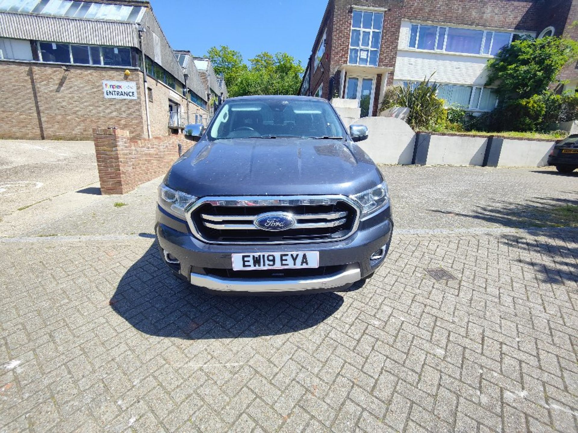 (2019) Ford Ranger Limited EcoBlue 4x4 - EW19 EYA - Image 13 of 19