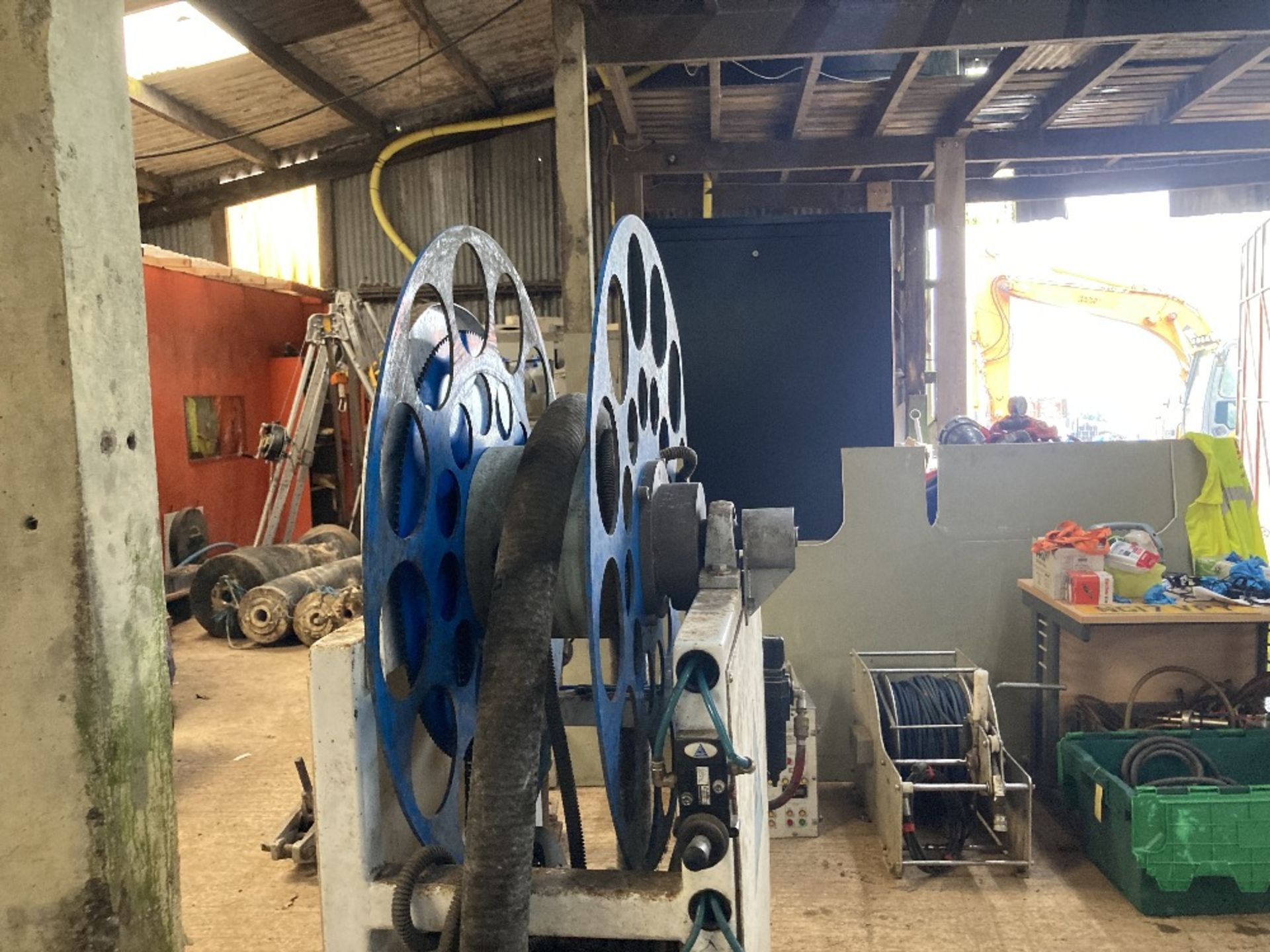 KRE Dual Cable Reel - Image 5 of 7