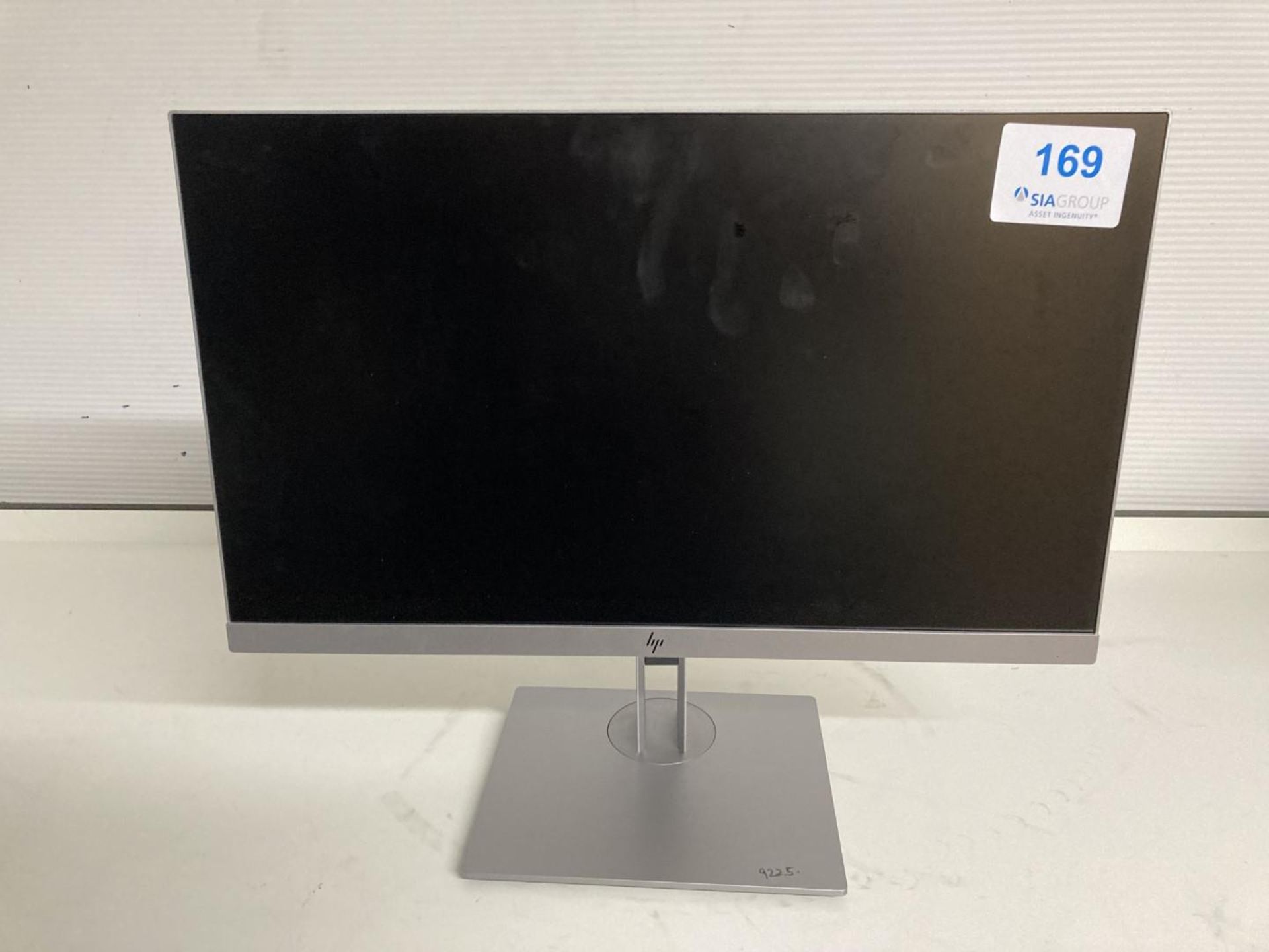 HP EliteDisplay E223 21.5" FHD IPS Monitor