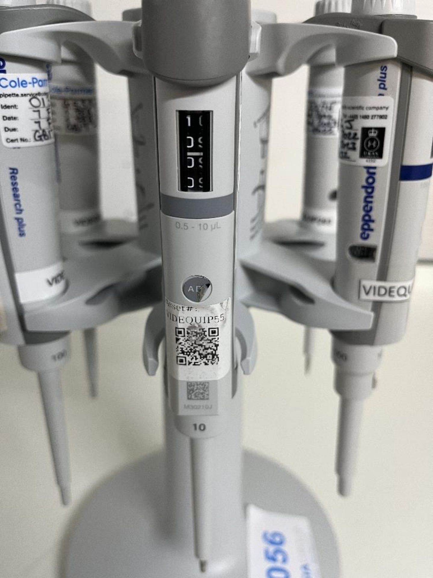 Eppendorf Pipette Carousel 2 with (6) Adjustable Volume Pipettes - Image 8 of 8