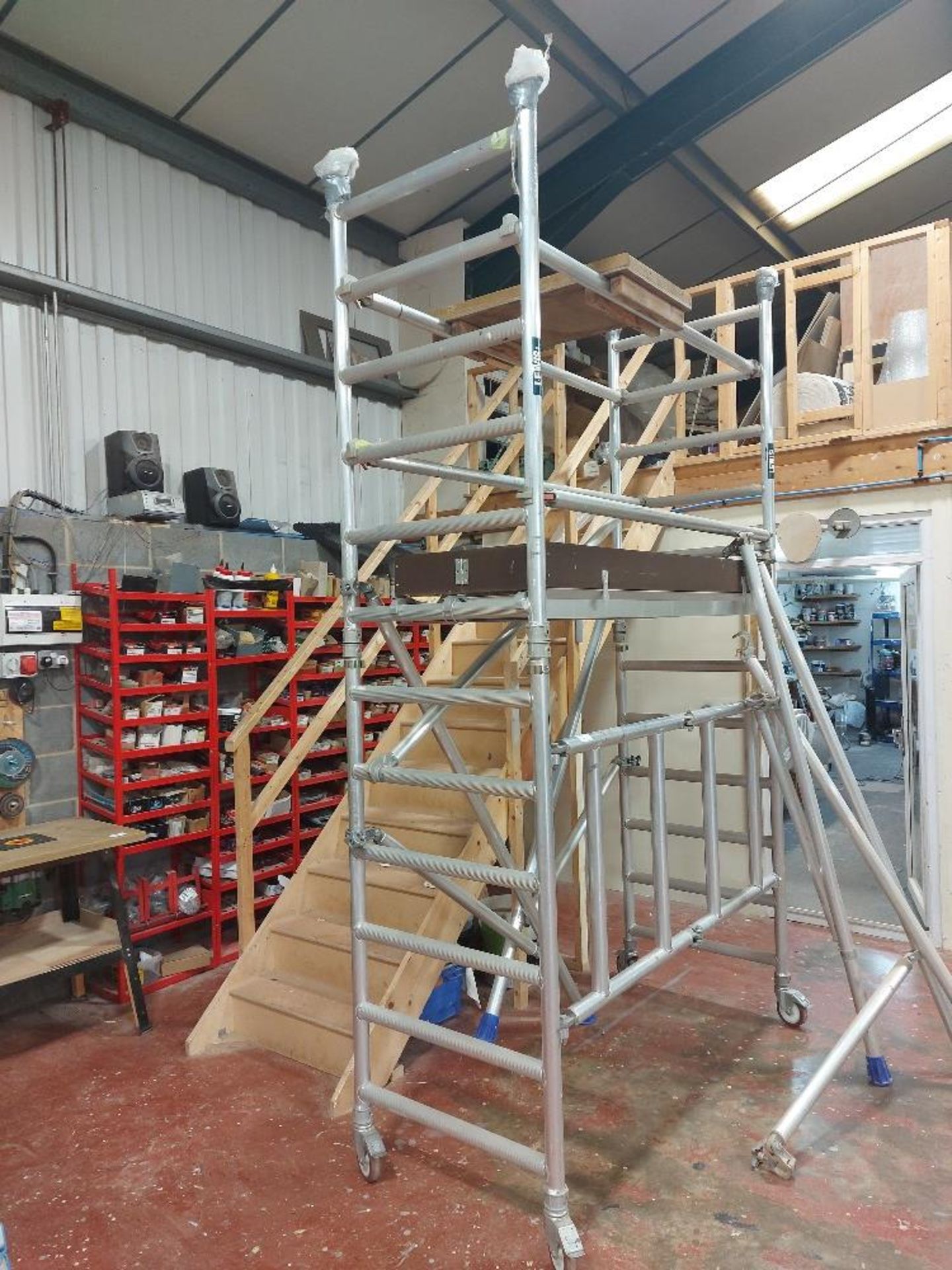 Lewis Aluminium Access Scaffold Tower - Image 2 of 2