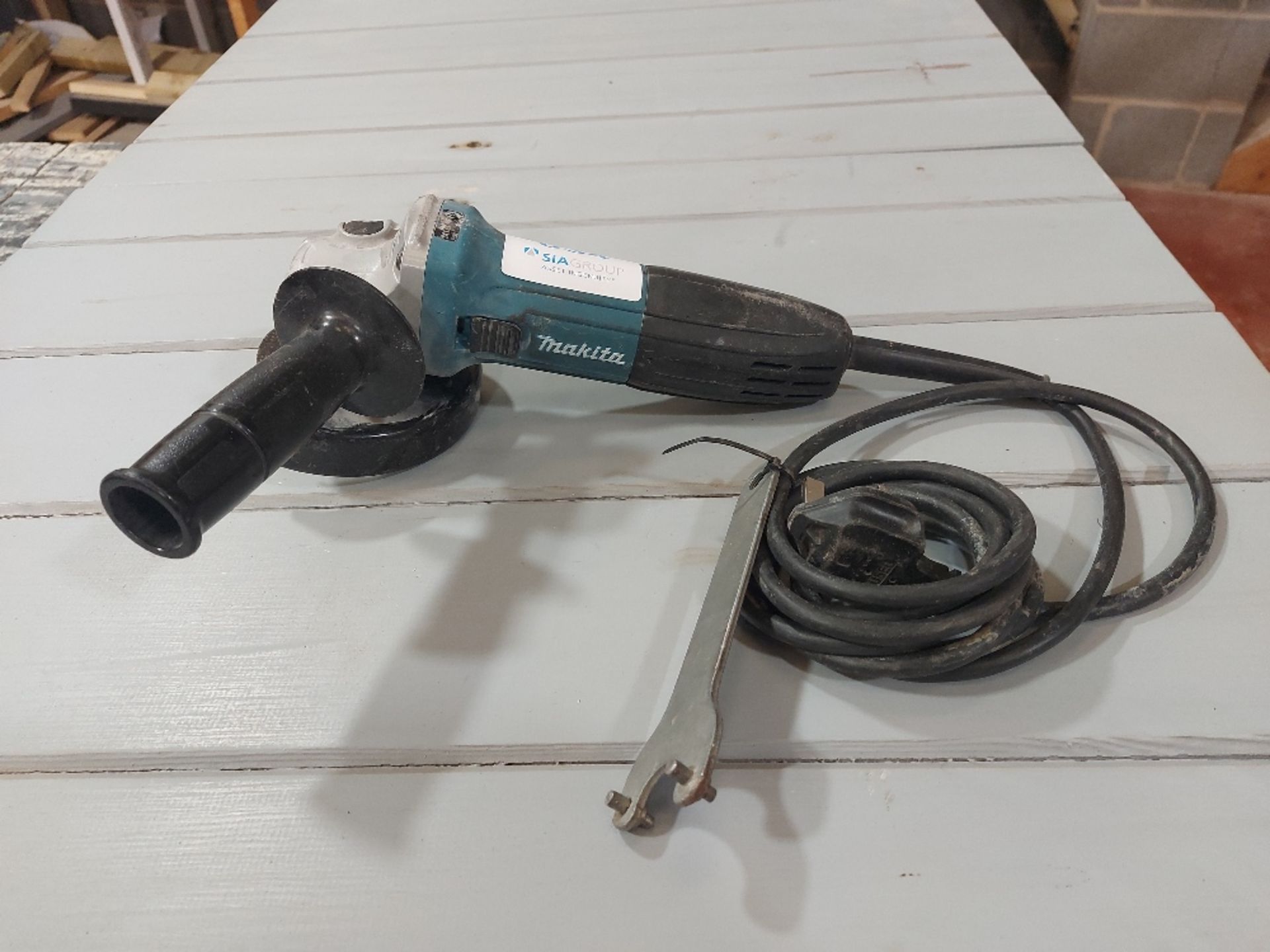 Makita GA4530R Grinder