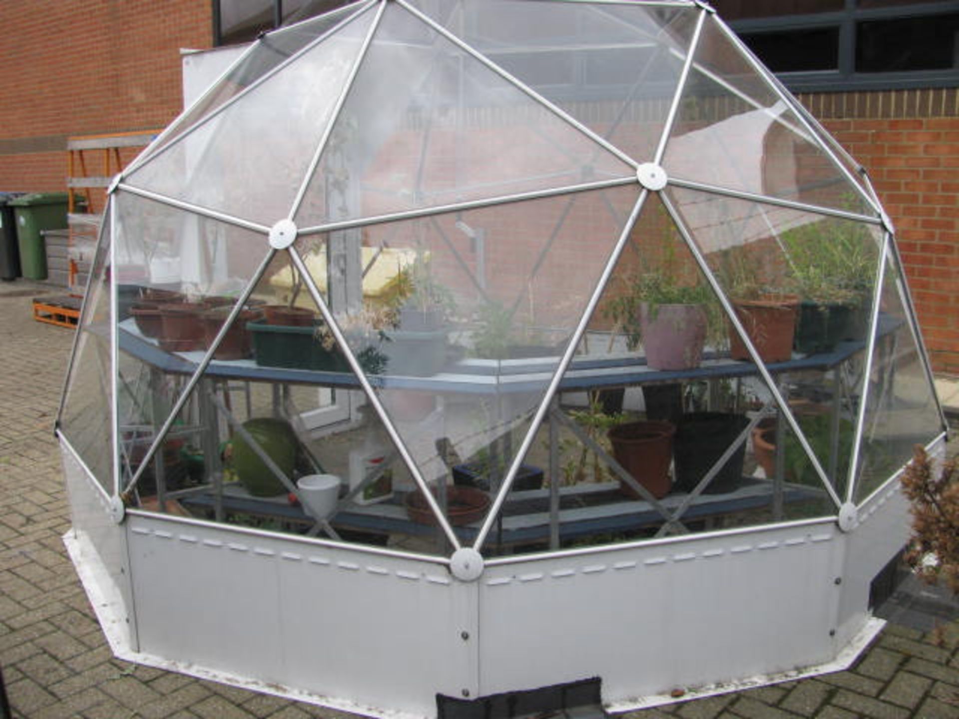 Geodesic dome green house - Image 5 of 7