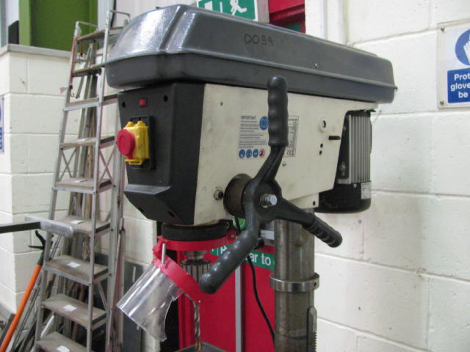 Axminster floor standing pillar drill - Image 2 of 3