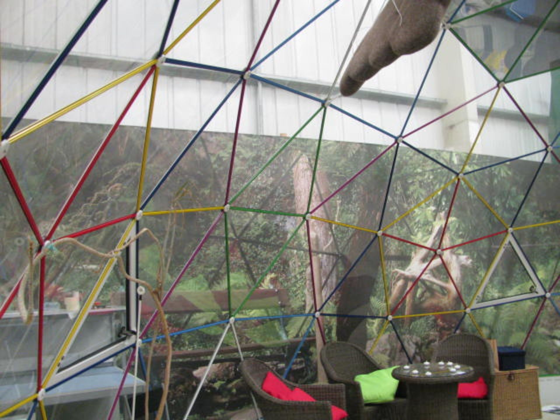 Geodesic dome garden room - Image 3 of 6