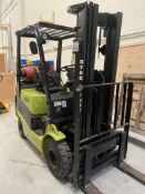 Clark Ride On Fork Lift Truck