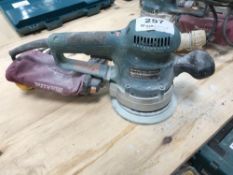 Makita BO6030 110v Random Orbit Sander