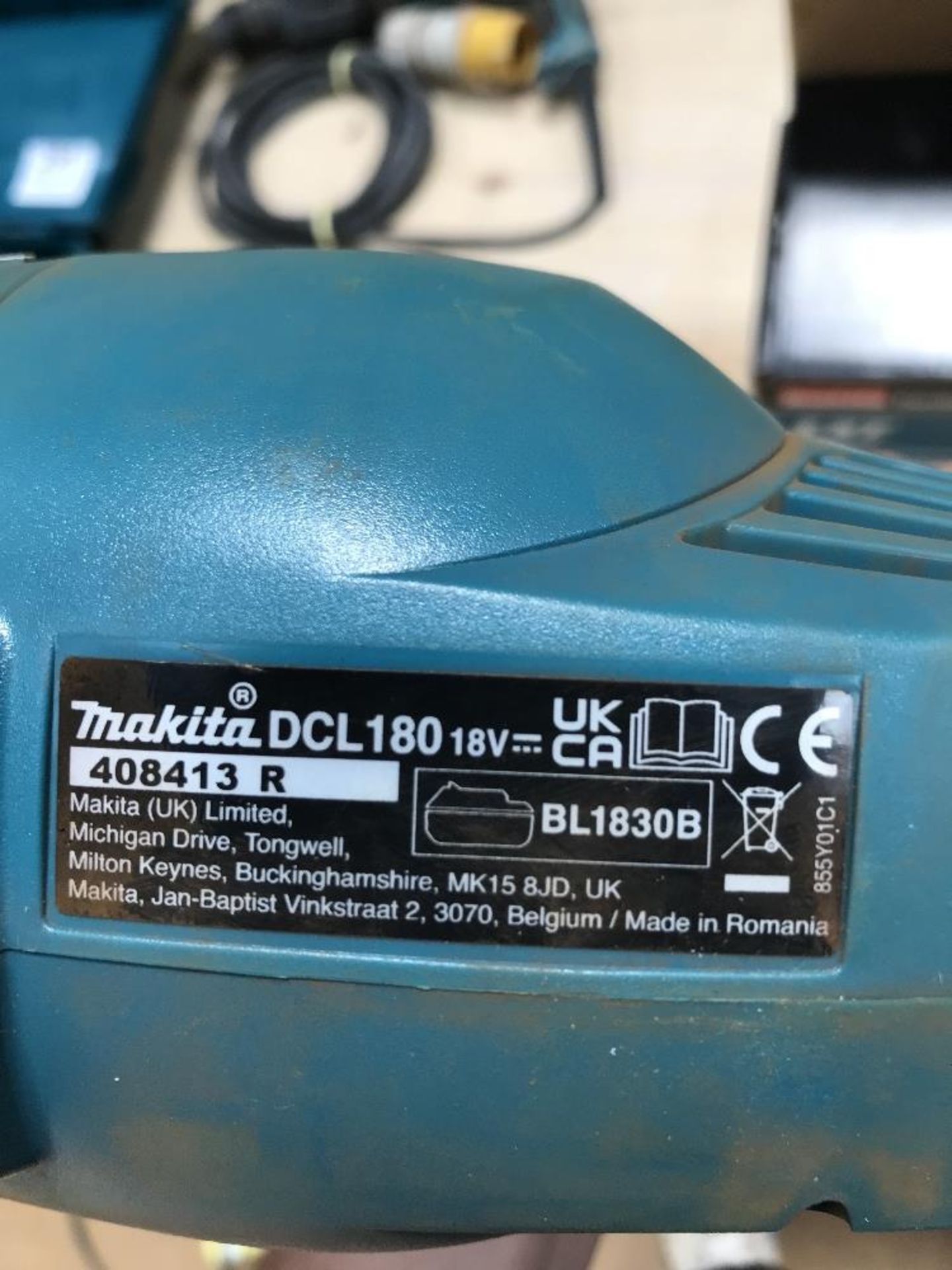Makita DCL180Z Cordless Cleaner please note no battery or charger - Image 4 of 5
