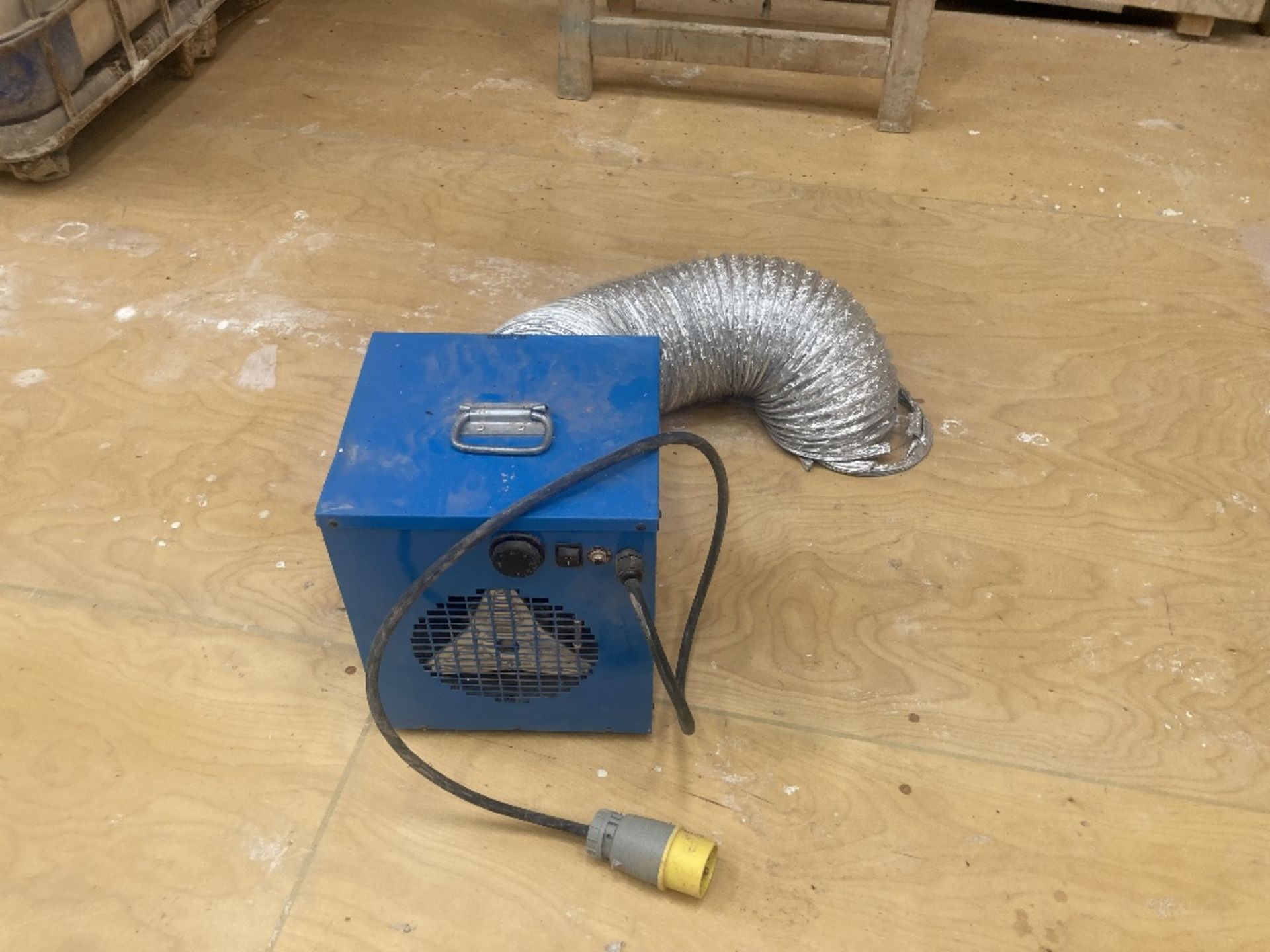 Broughton 110v Industrial Fan Heater With Ducting - Image 3 of 5
