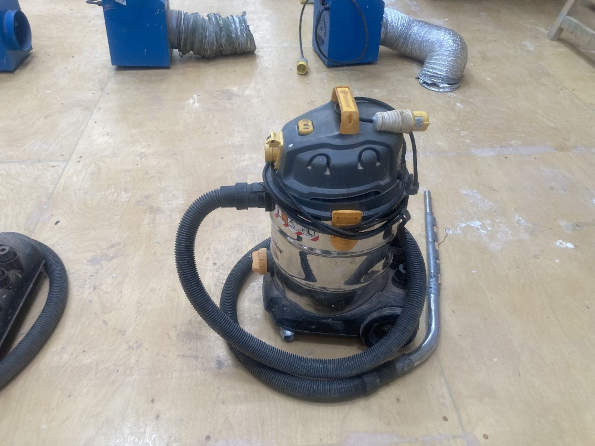 Vacmaster Industrial Vacuum - Image 3 of 5