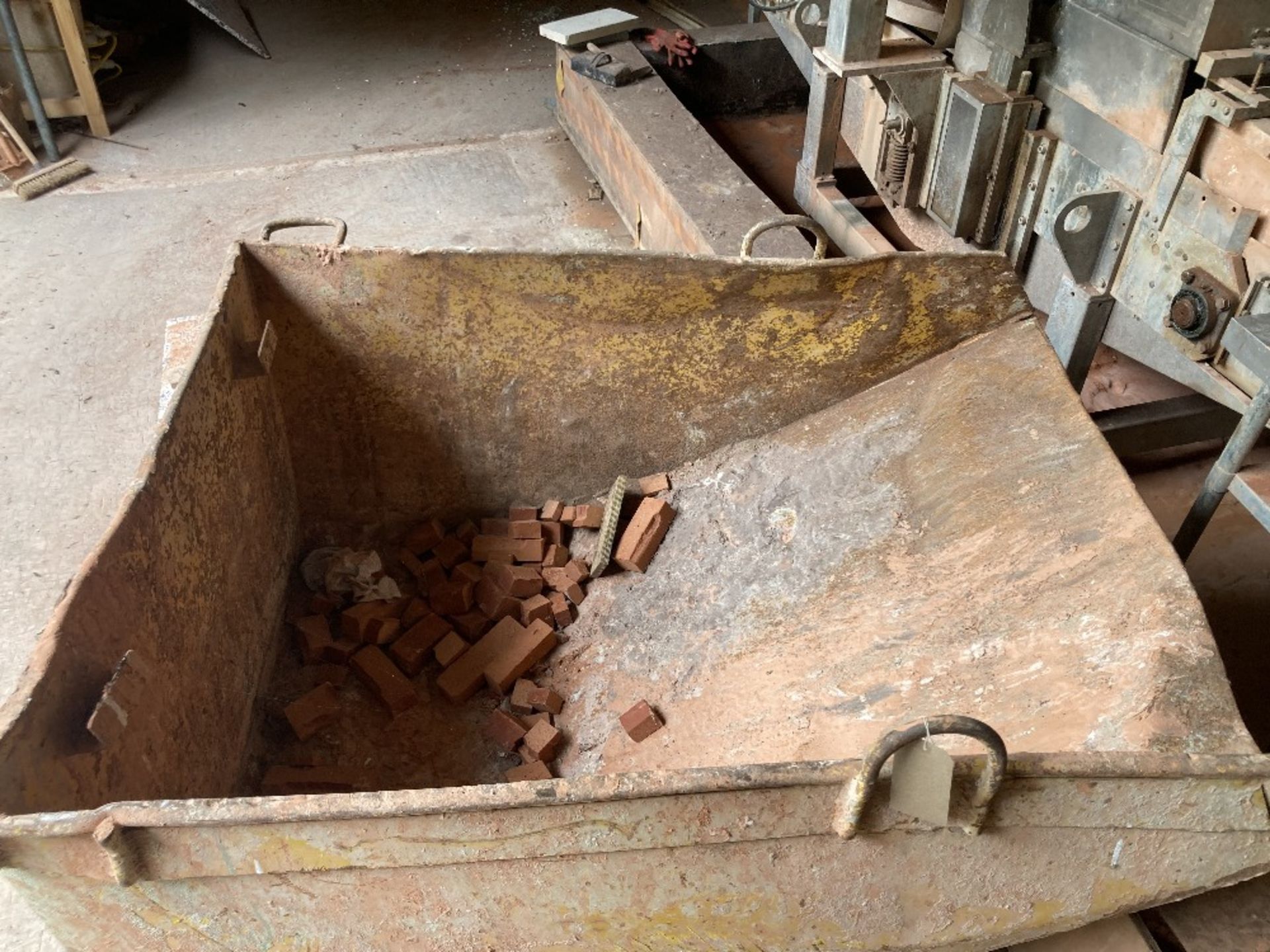 Unbranded Tipping skip - Image 3 of 6