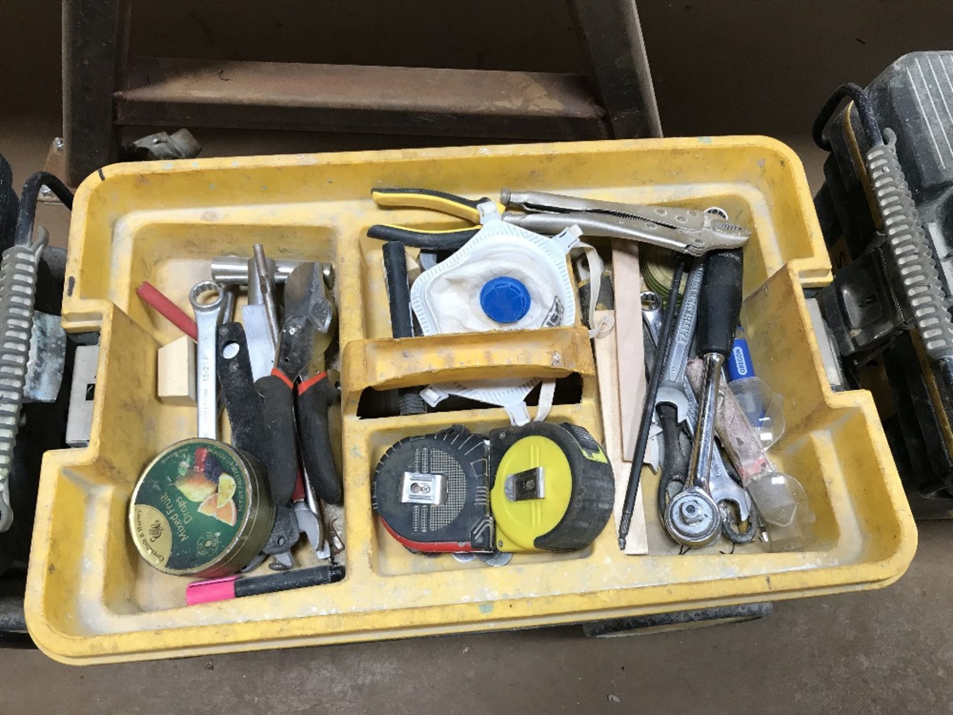 Large Mobile Stanley tool box with contents - Image 2 of 6