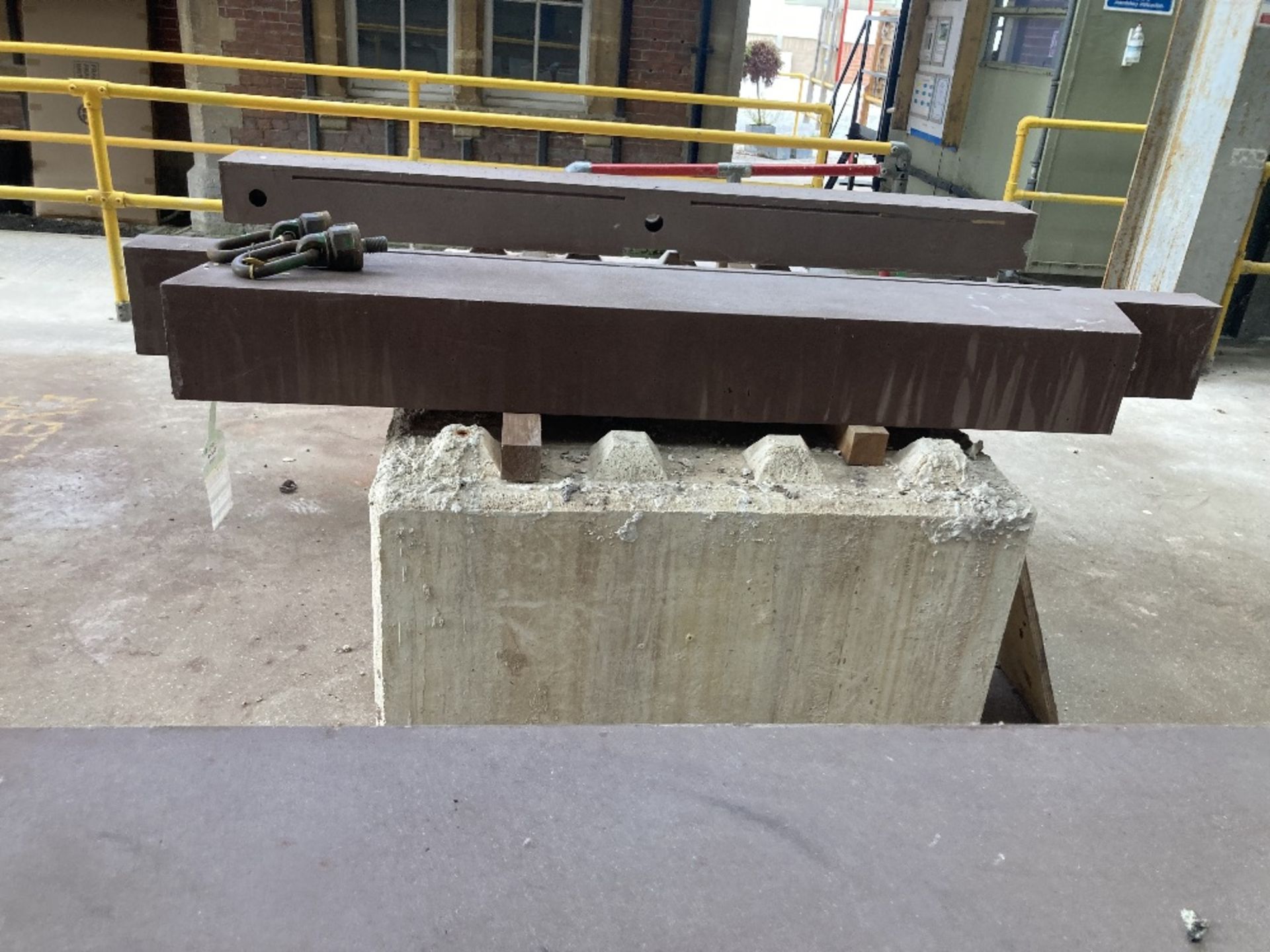 Approximately 25 concrete Interlocking blocks - Image 12 of 21