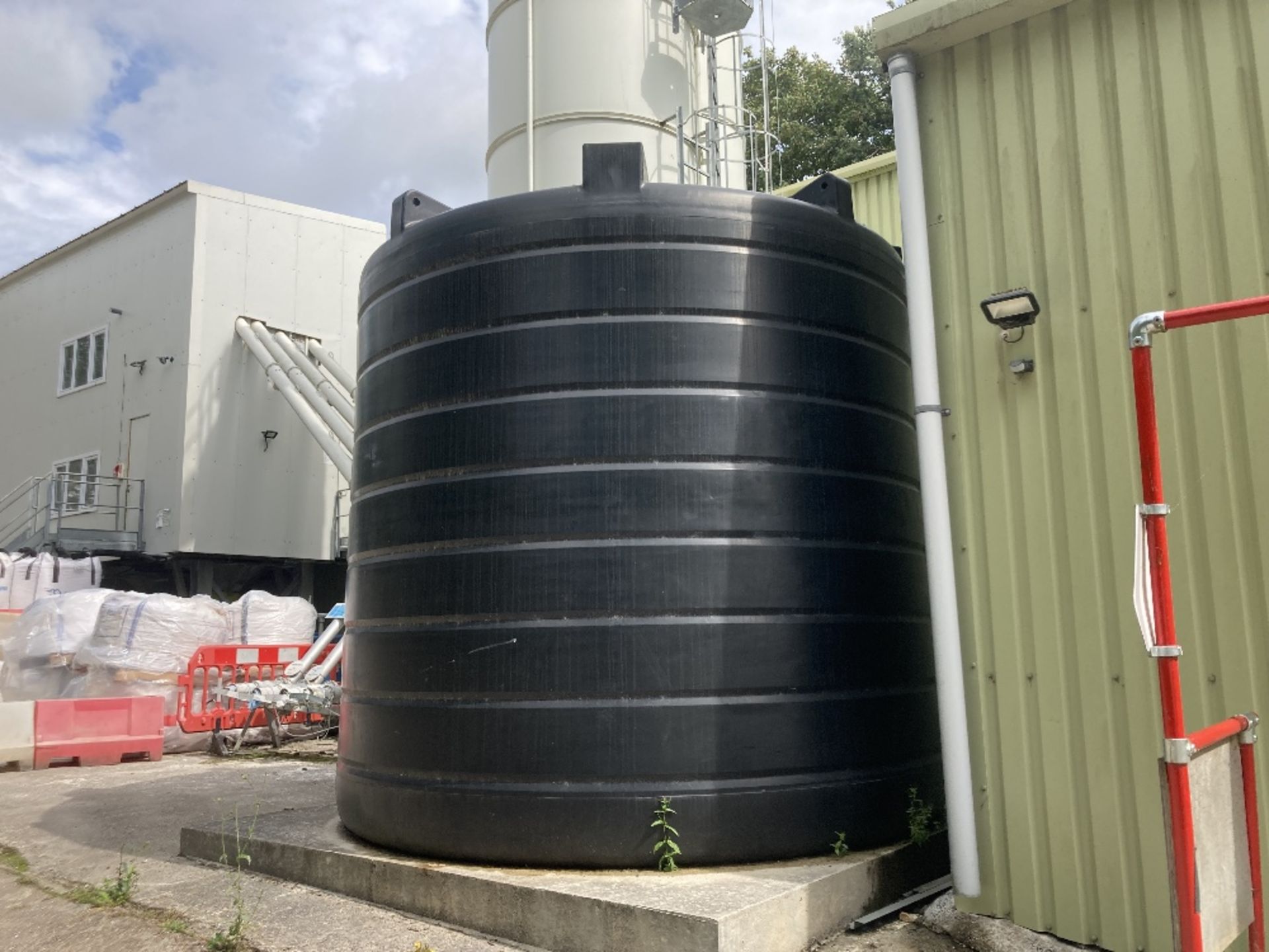 Enduratank polypropylene rainwater collection tank with process purification plant - Image 3 of 10