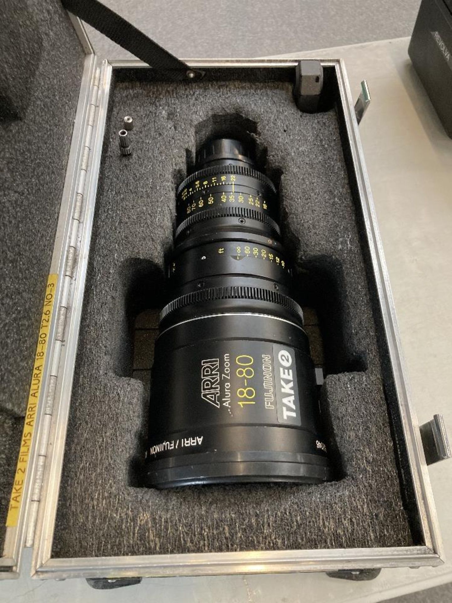 Fujinon ARRI Alura Zoom 18-80mm T2.6 PL Mount Lens - Image 10 of 11