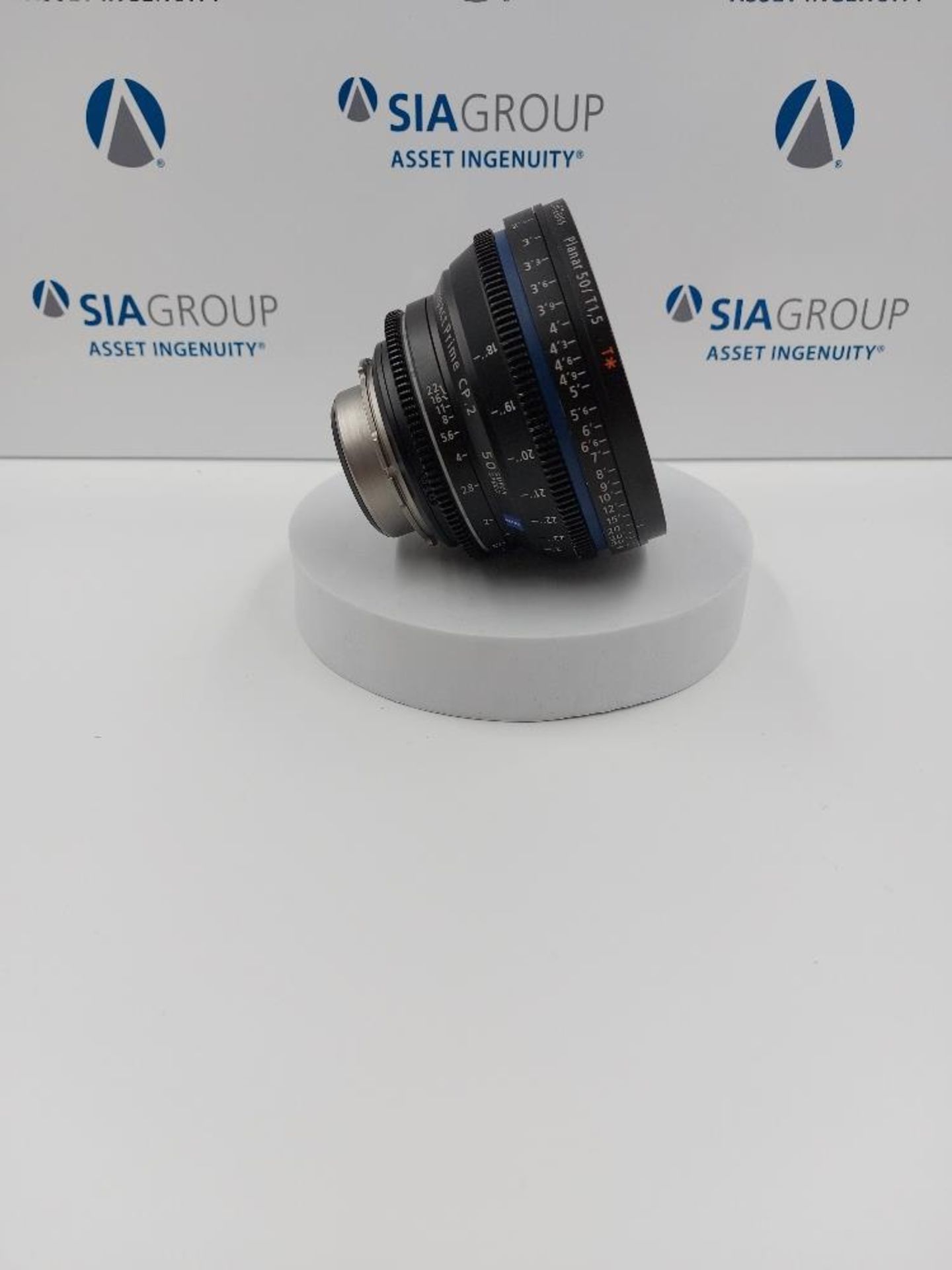 Zeiss Compact Prime CP.2 Super Speed 6-Lens Kit - Image 9 of 38