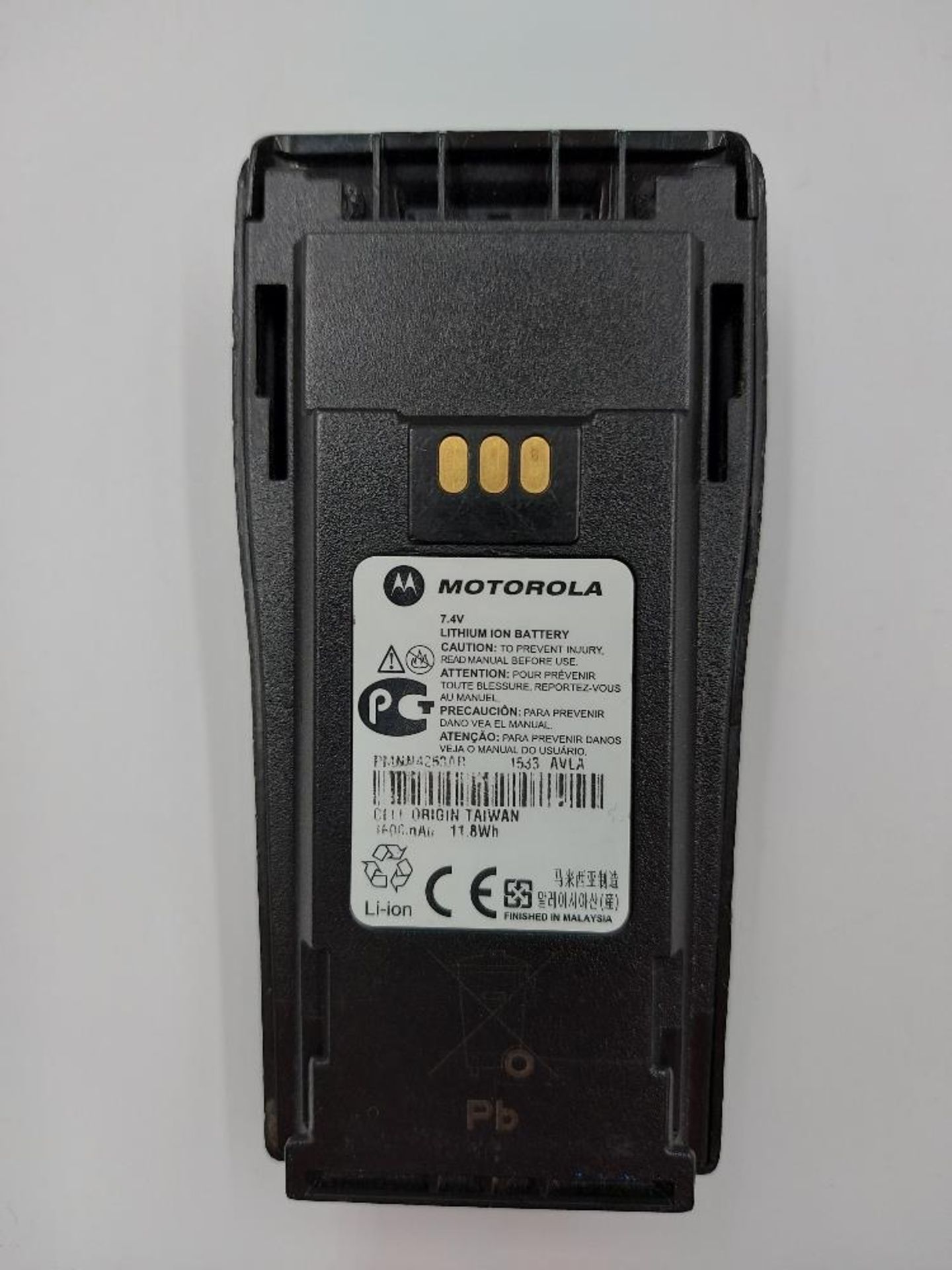 (12) Motorola Walkie Talkie Batteries With 6 Way Charger - Image 3 of 4