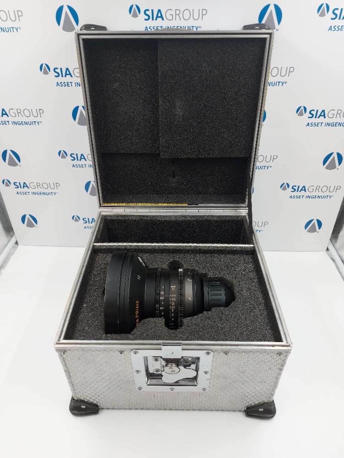 ARRI 10mm T2.1 S35 Ultra Prime PL Mount Lens - Image 7 of 7