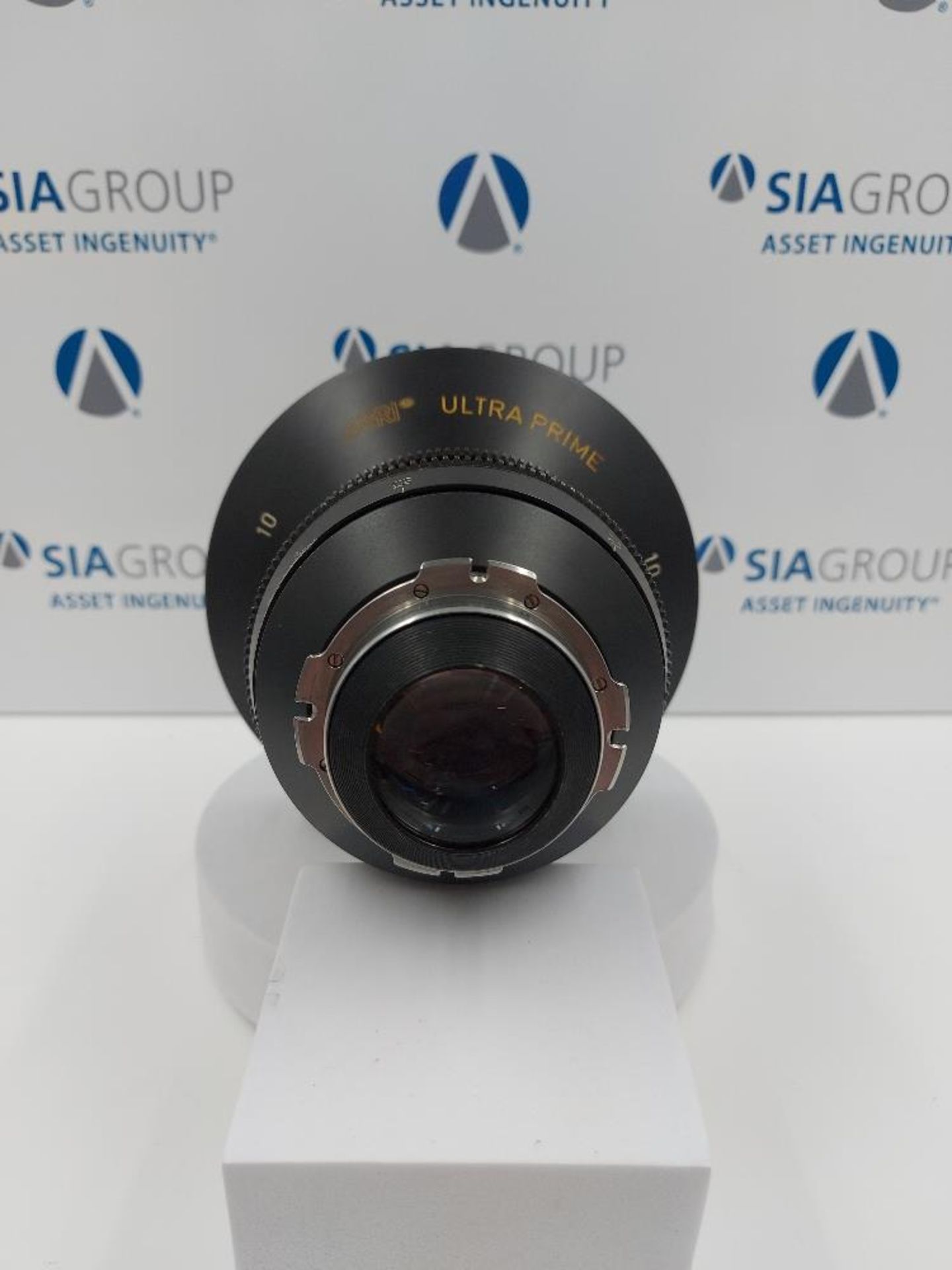ARRI 10mm T2.1 S35 Ultra Prime PL Mount Lens - Image 6 of 7