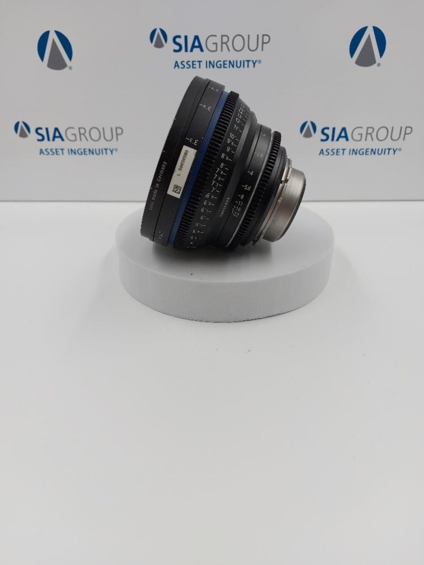 Zeiss Compact Prime CP.2 Super Speed 6-Lens Kit - Image 4 of 38