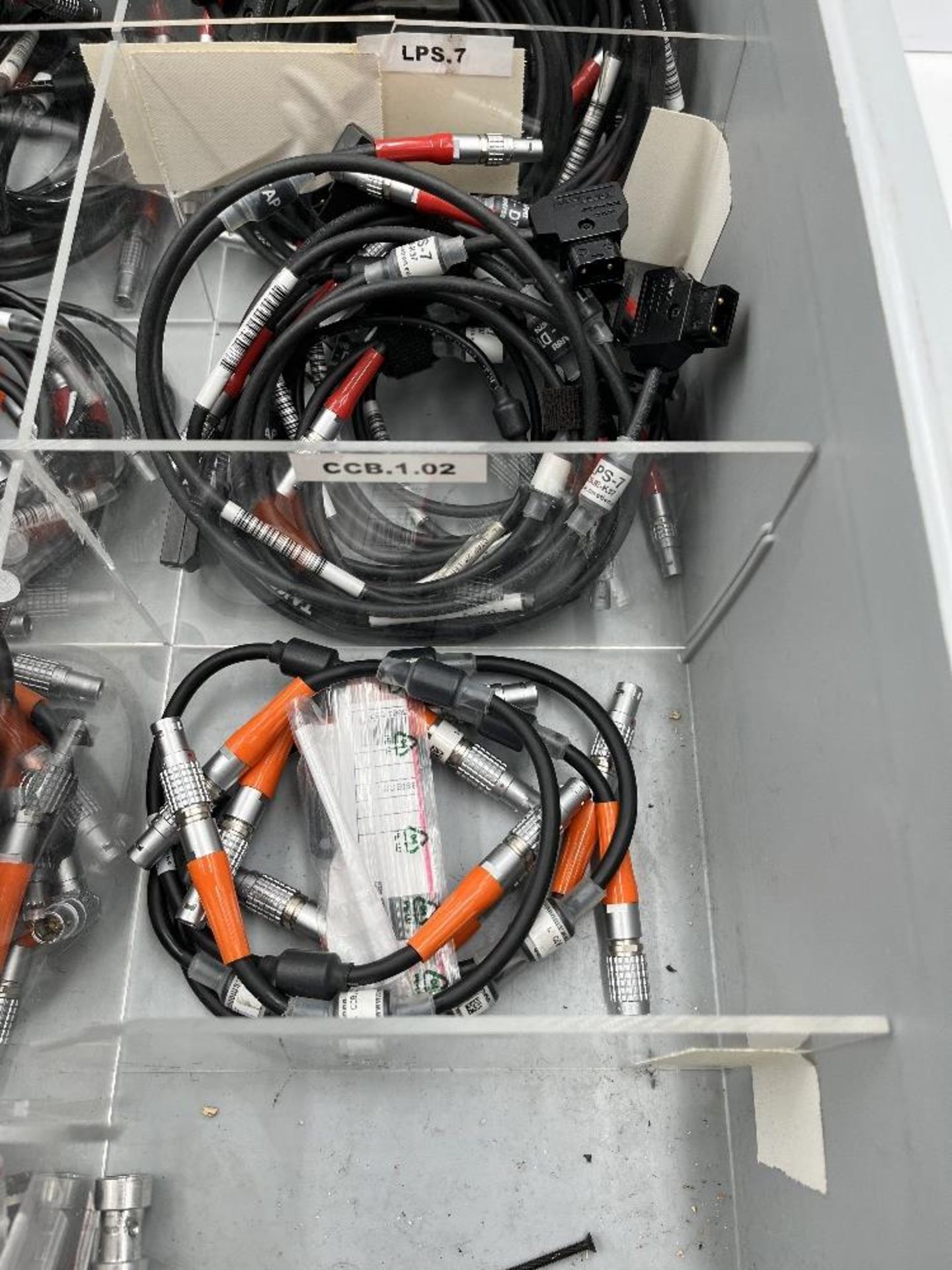 Quantity of CBUS to Cam Racer, LPS & CCB Cables - Image 3 of 7