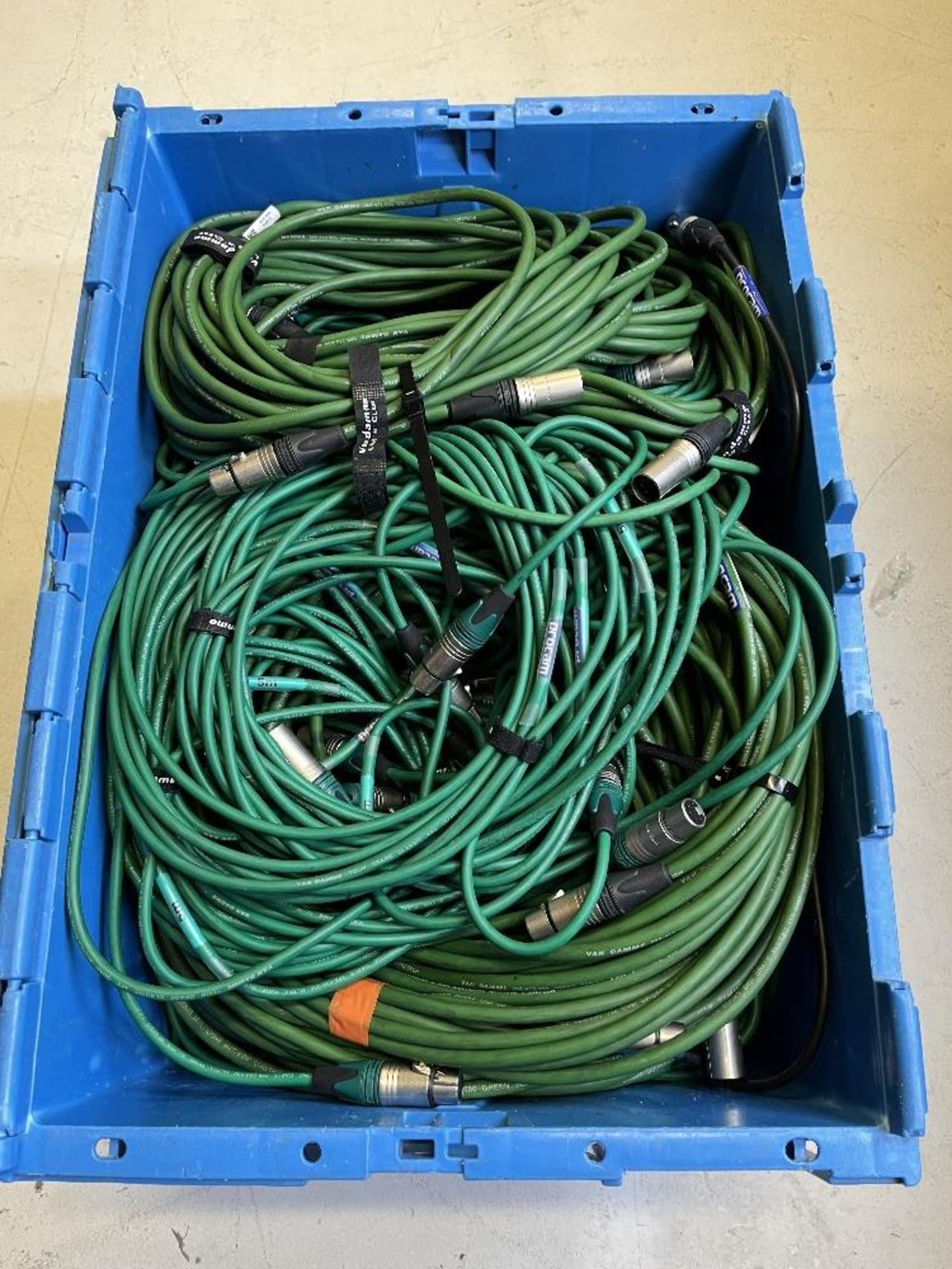Quantity of 5 Pin XLR Cables - Bild 2 aus 2