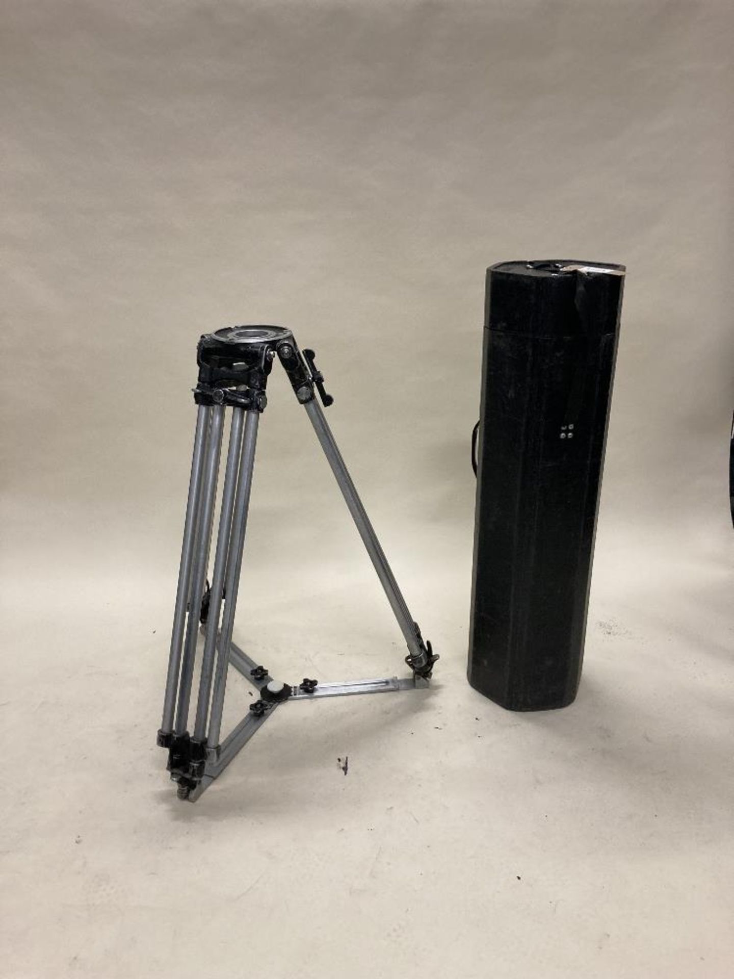 Ronford Baker Heavy Duty Tall Tripod with MOY Top Plate & Spreader