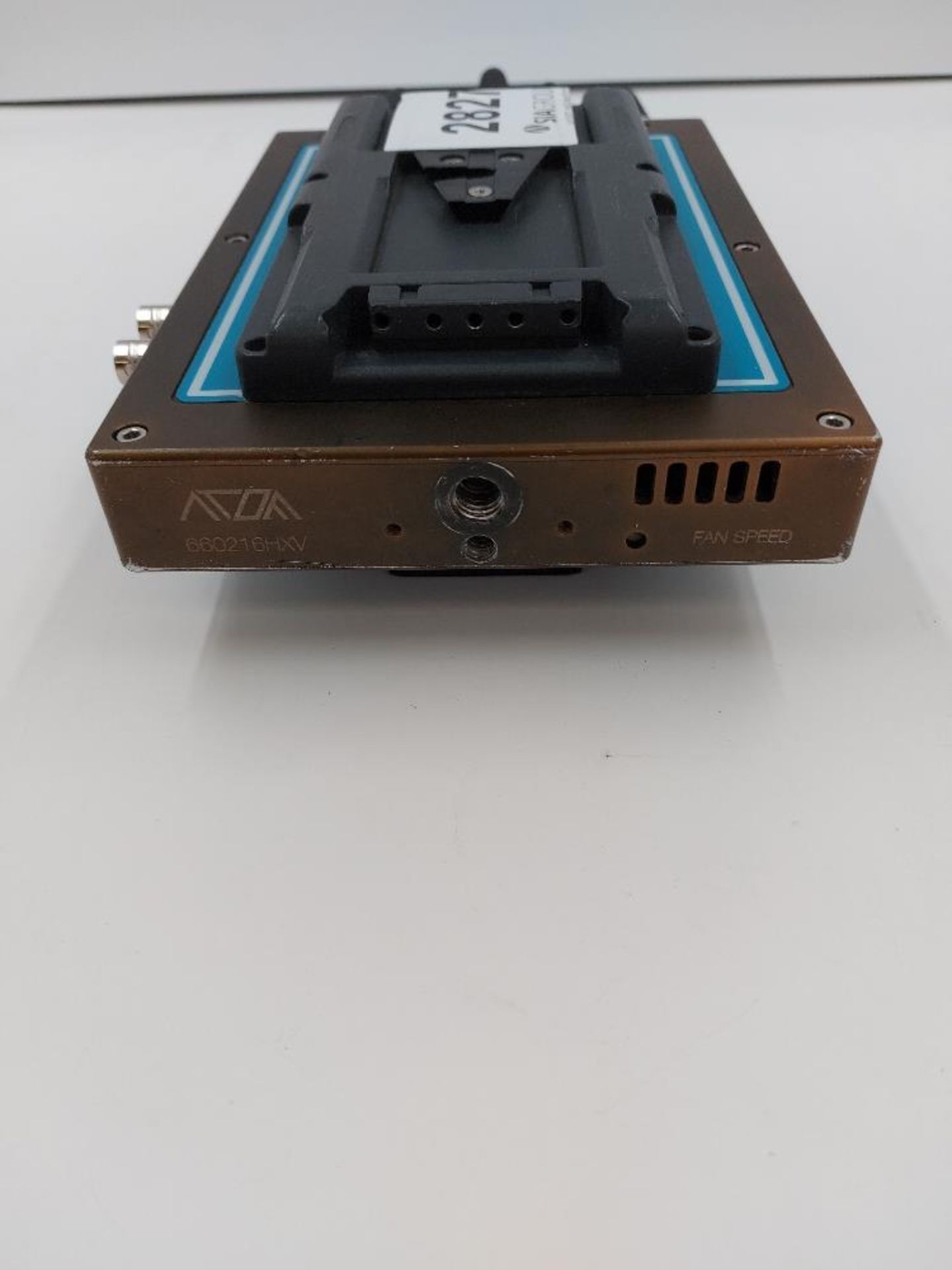 Boxx Atom TV AR-01S-VL Receiver with V-Lok Battery Plate - Image 4 of 4