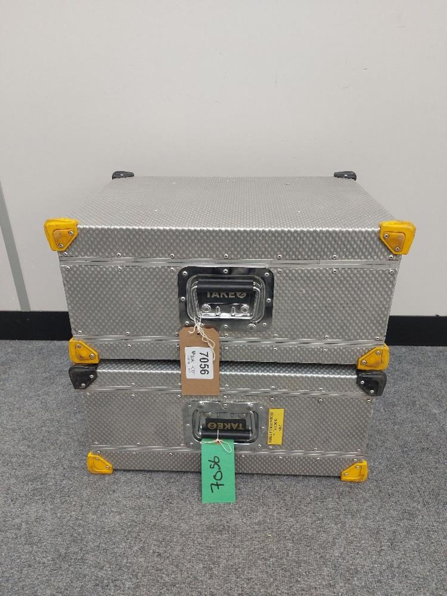 (2) Aluminium Monitor Flight Cases