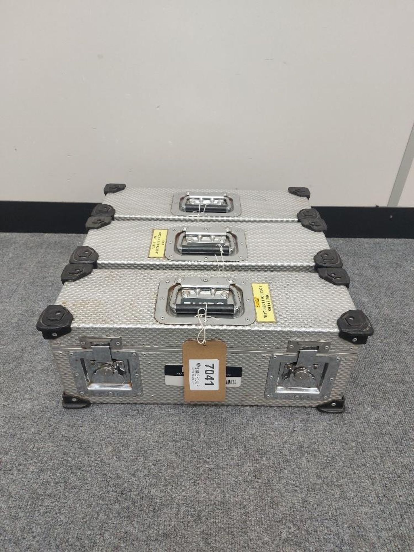 (3) Aluminium Flight Cases