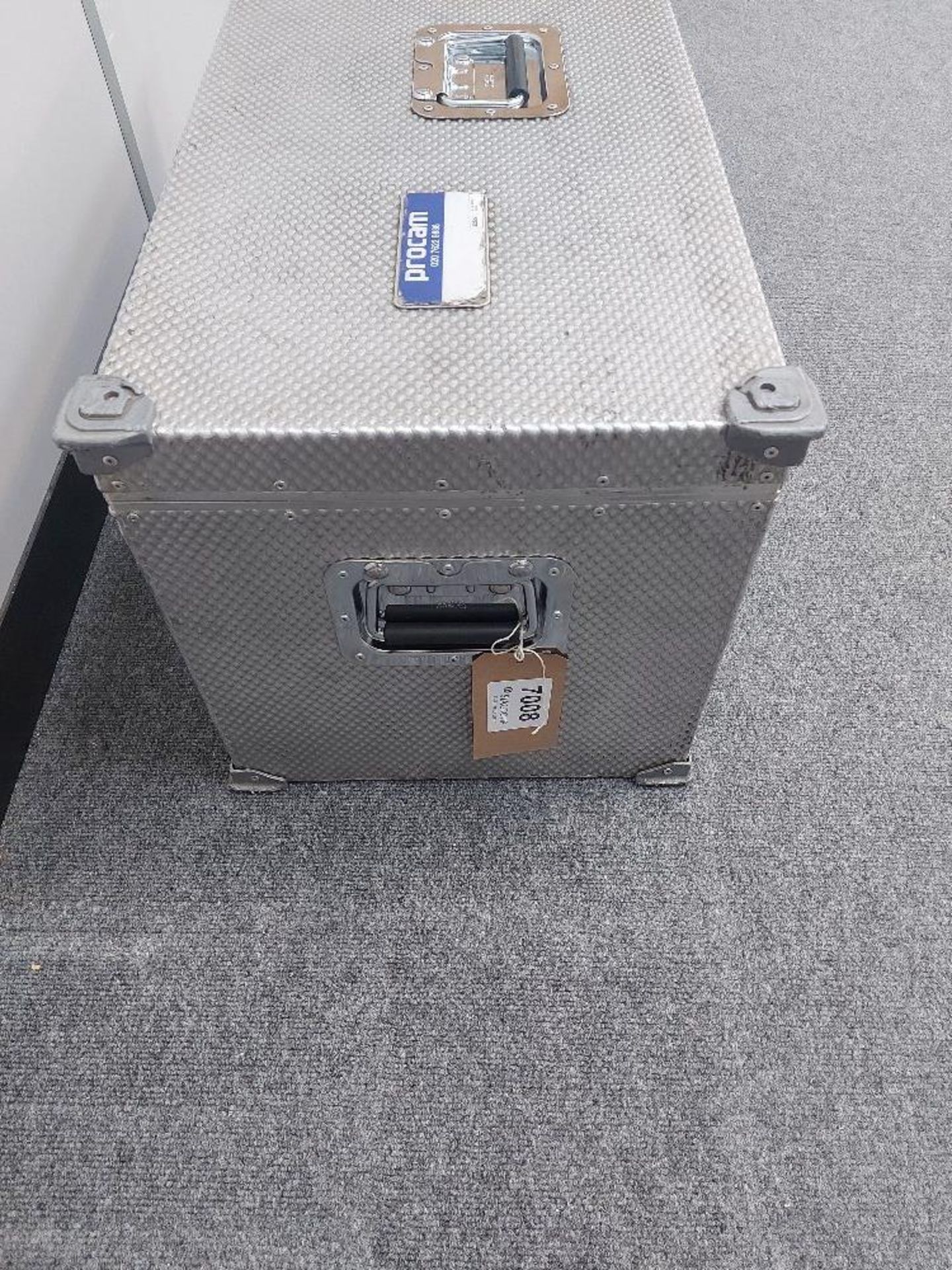 (2) Aluminium Drop In Camera Flight Cases - Image 4 of 5