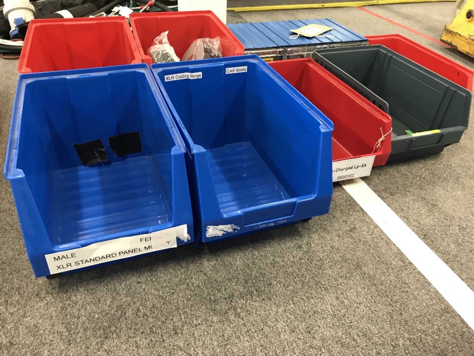 Quantity of Various Sized Plastic Lin Bins - Image 2 of 3