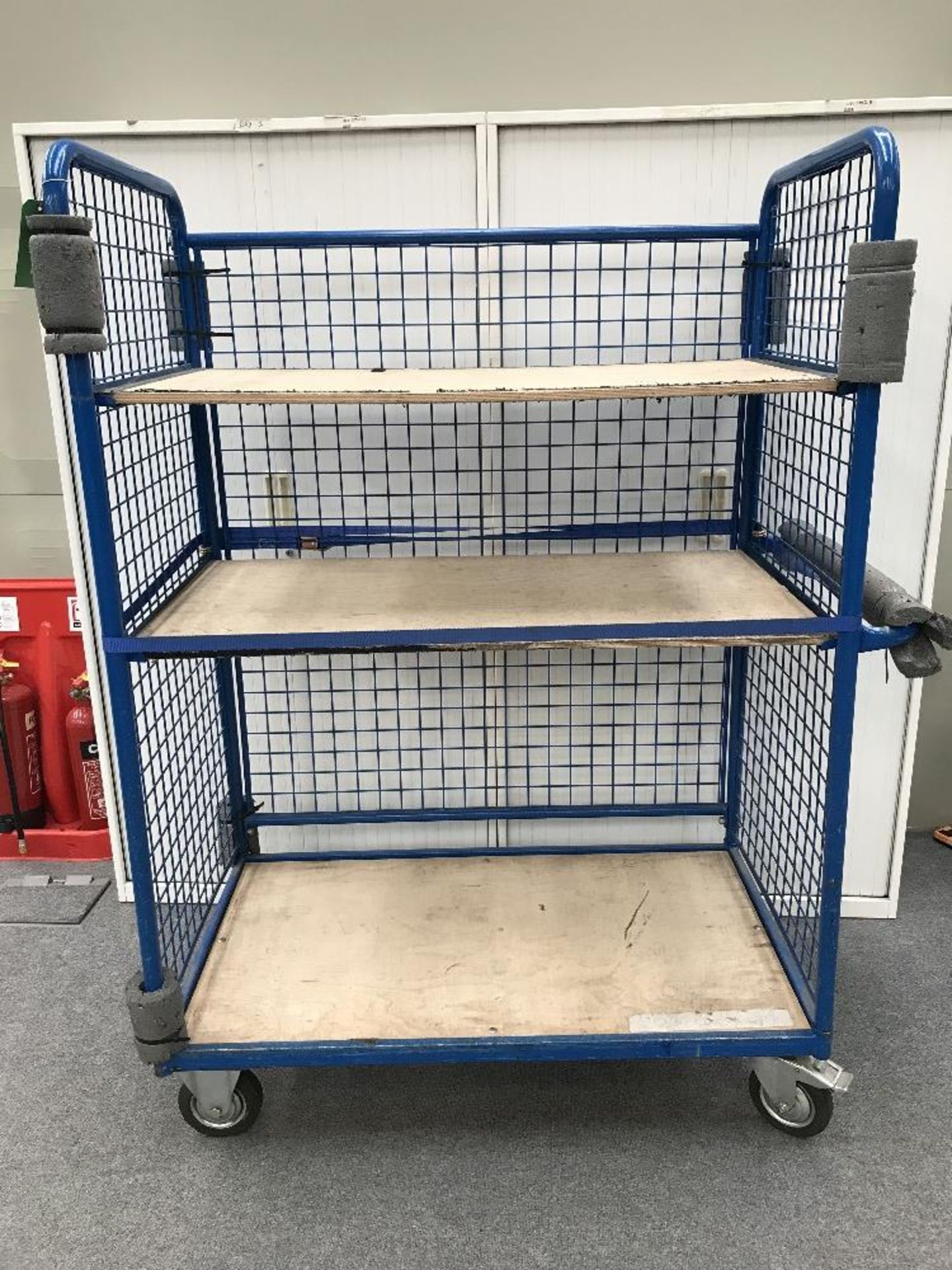 Steel Three Tier Mobile Warehouse Cage