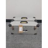 (2) Aluminium Flight Cases