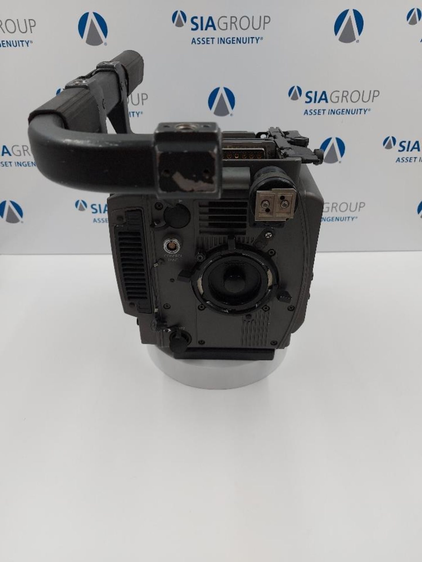Sony F35 CineAlta HD Digital Cinematography Camera With Super 35mm Sensor - Image 3 of 8