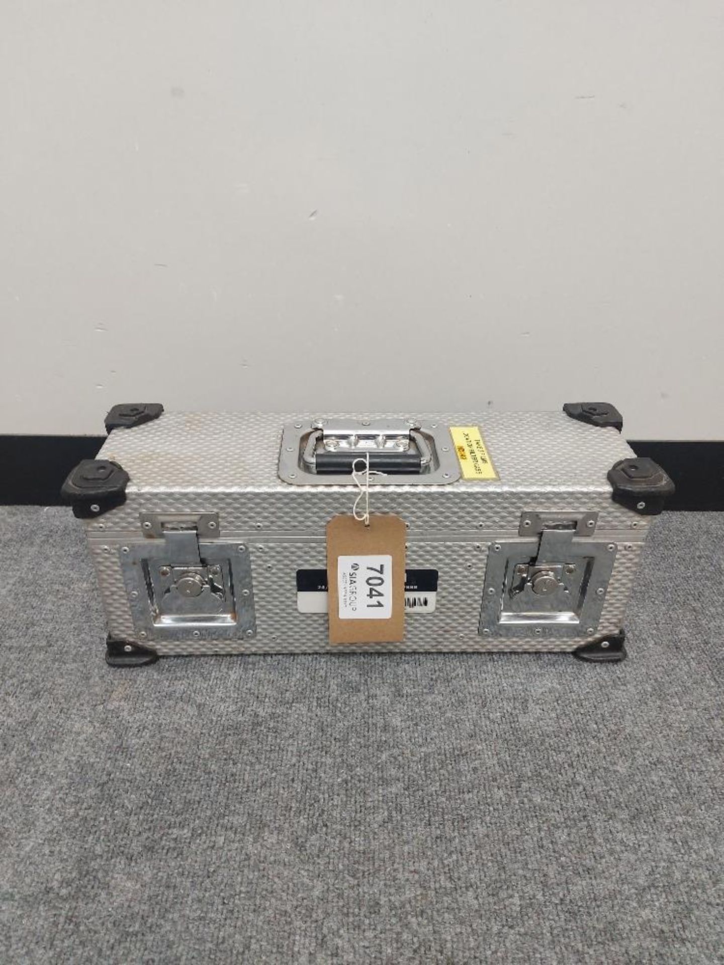 (3) Aluminium Flight Cases - Image 2 of 4