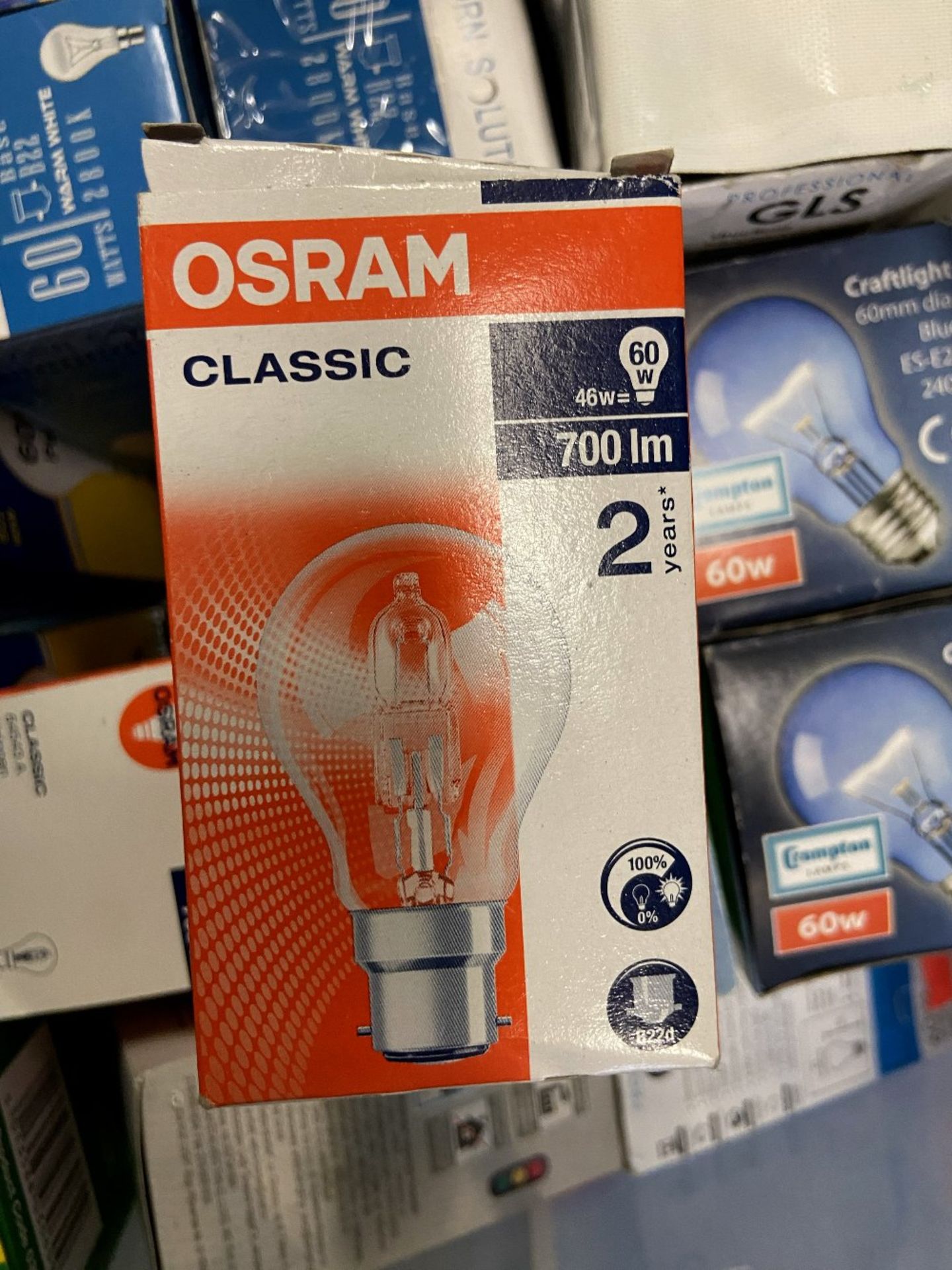 Large Quantity of Various 60W Lightbulbs - Image 4 of 5