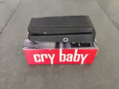 Dunlop Electronic Products Cry Baby GCB-95 foot pedal