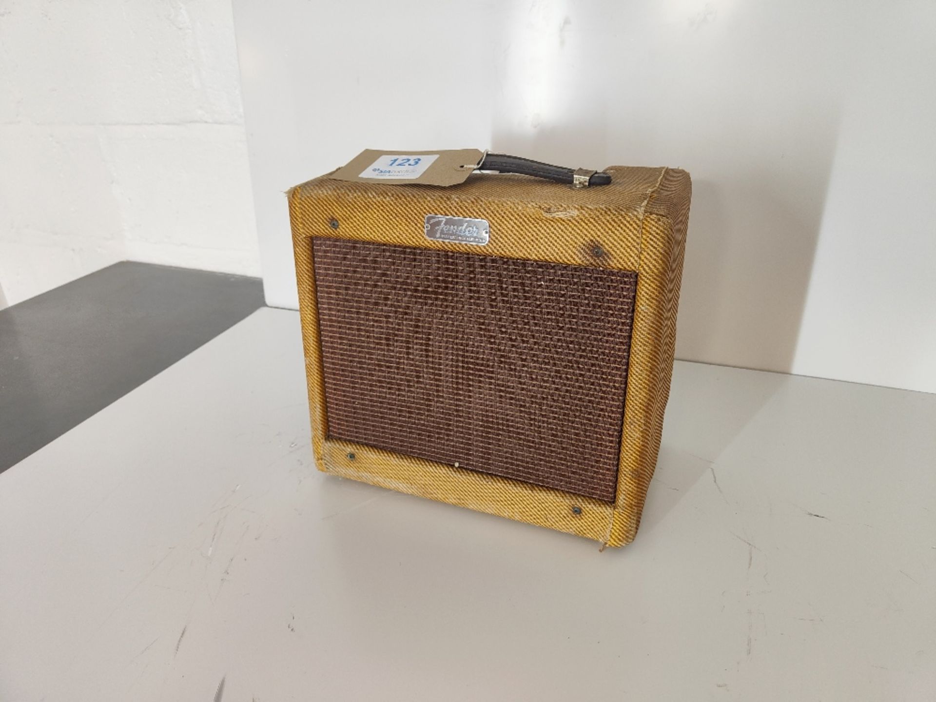 Small vintage Fender Champ amplifier - Bild 3 aus 5