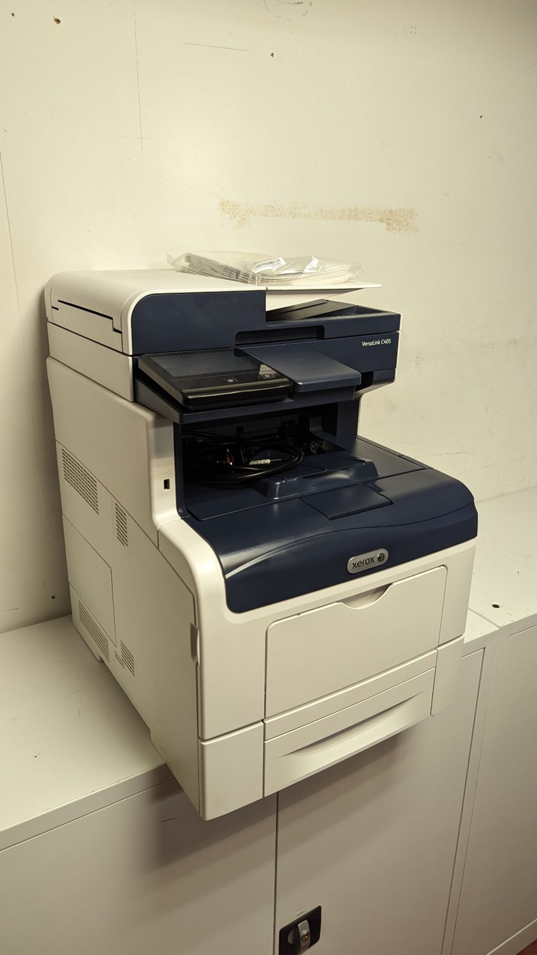 Xerox VersaLink C404 multifunction printer - Image 2 of 3