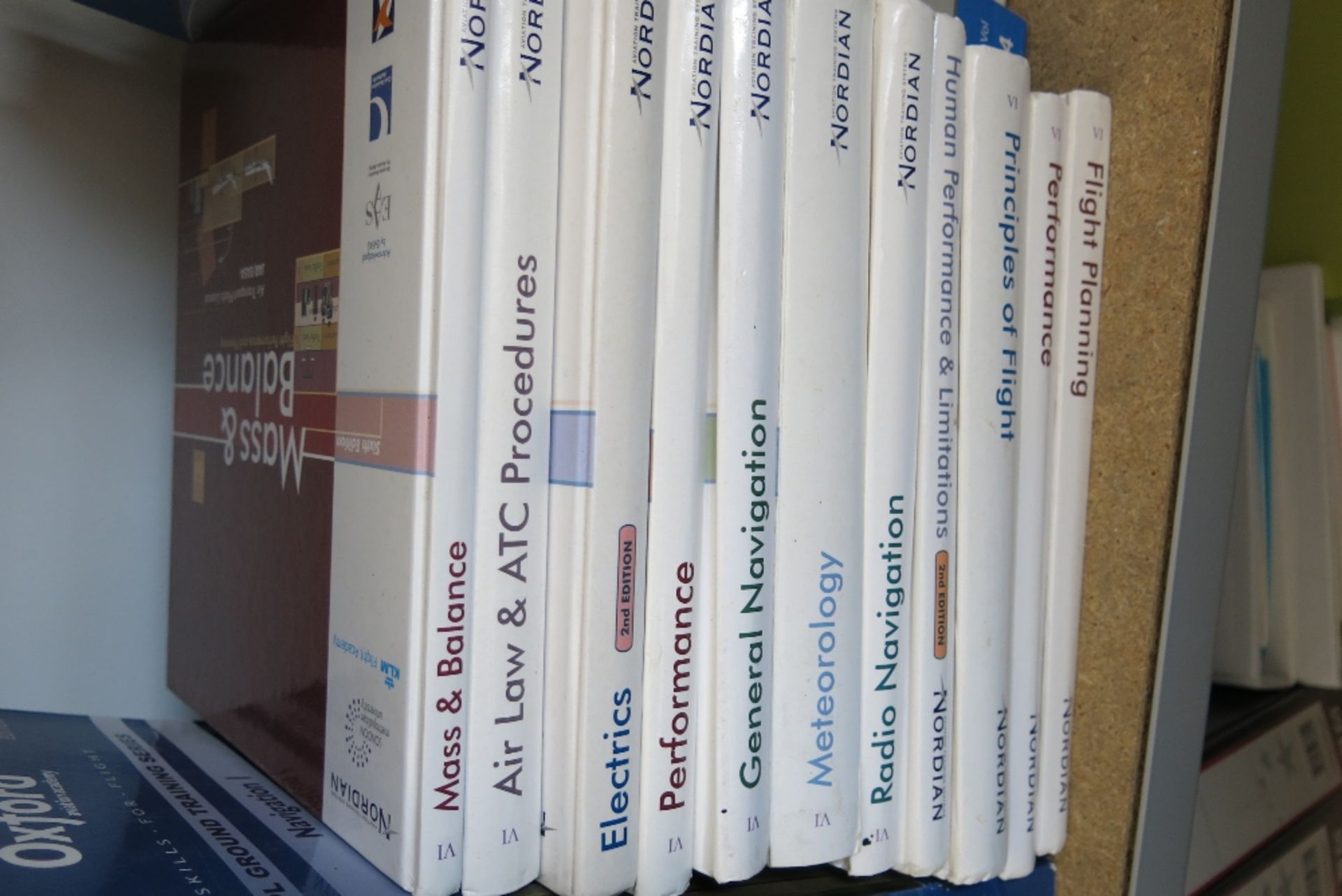 Large quantity of aircraft course manuals, EASA and CAA text books etc. - Image 12 of 20