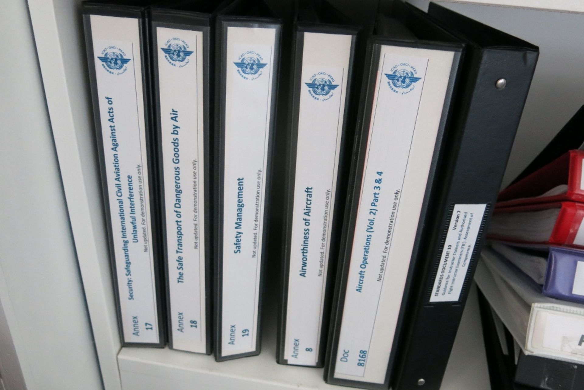 Large quantity of aircraft course manuals, EASA and CAA text books etc. - Image 5 of 20