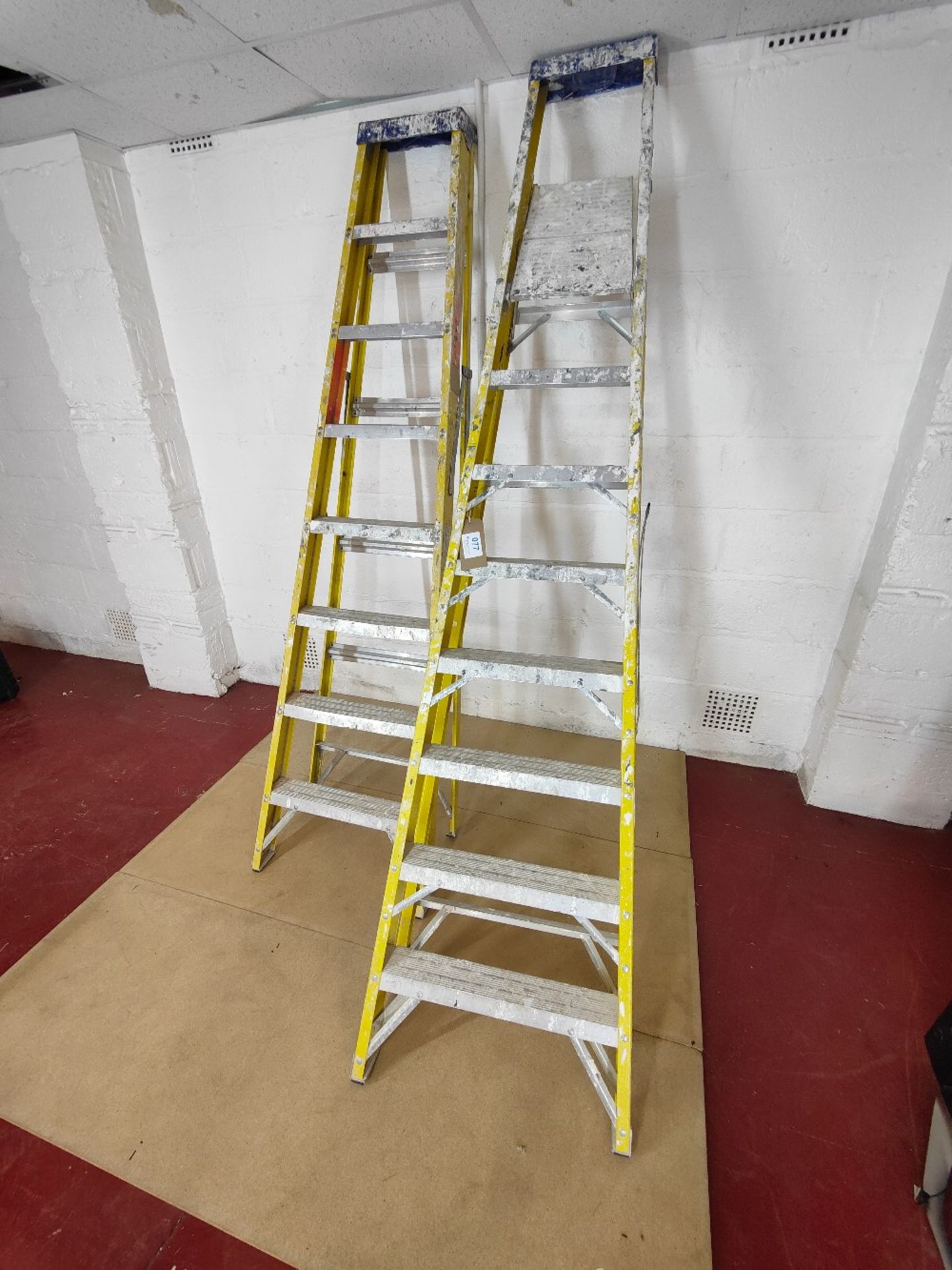 (2) Fibreglass step ladders - Image 2 of 3