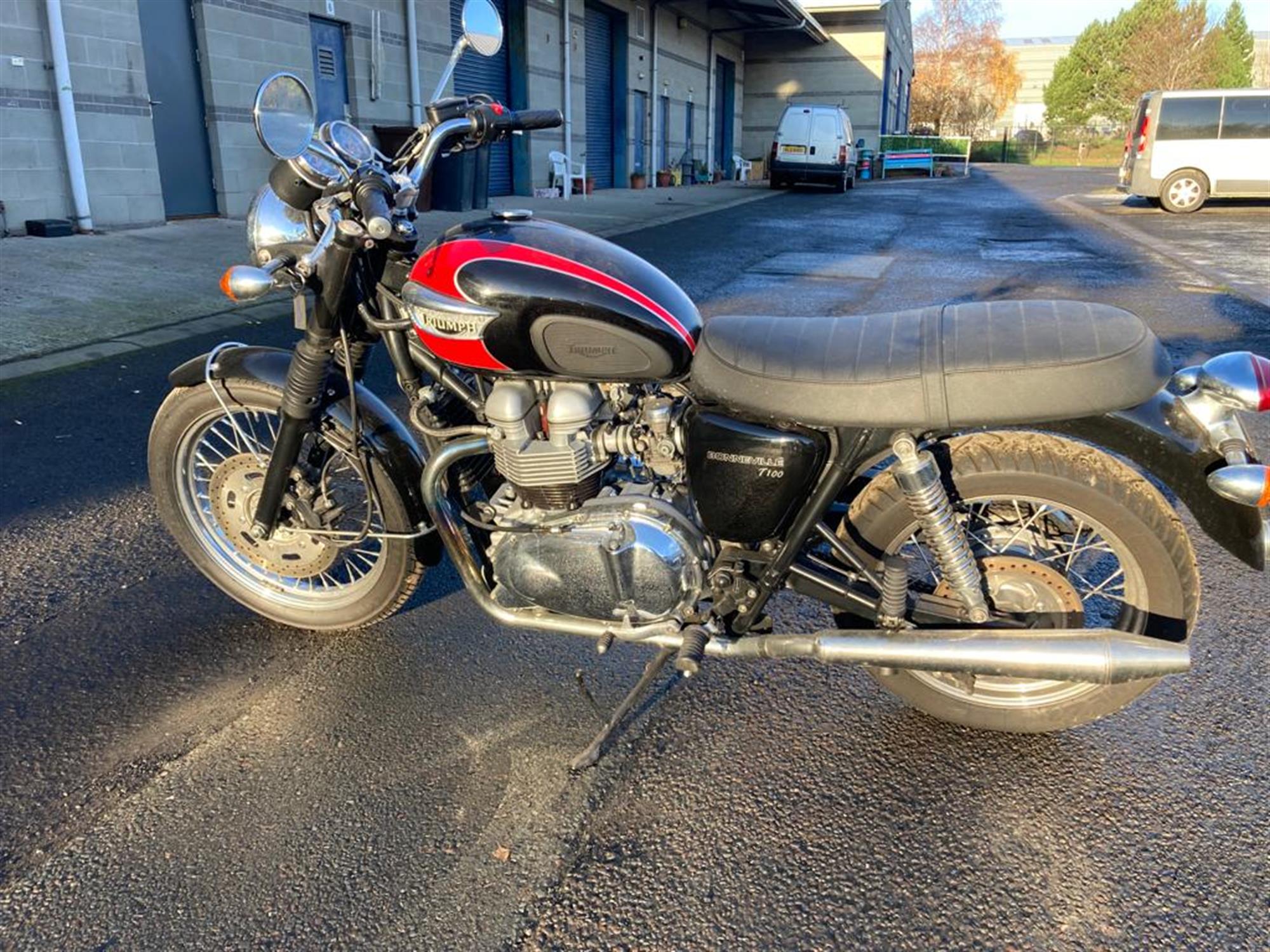 2008 Triumph Bonneville T100 865cc - Image 2 of 10